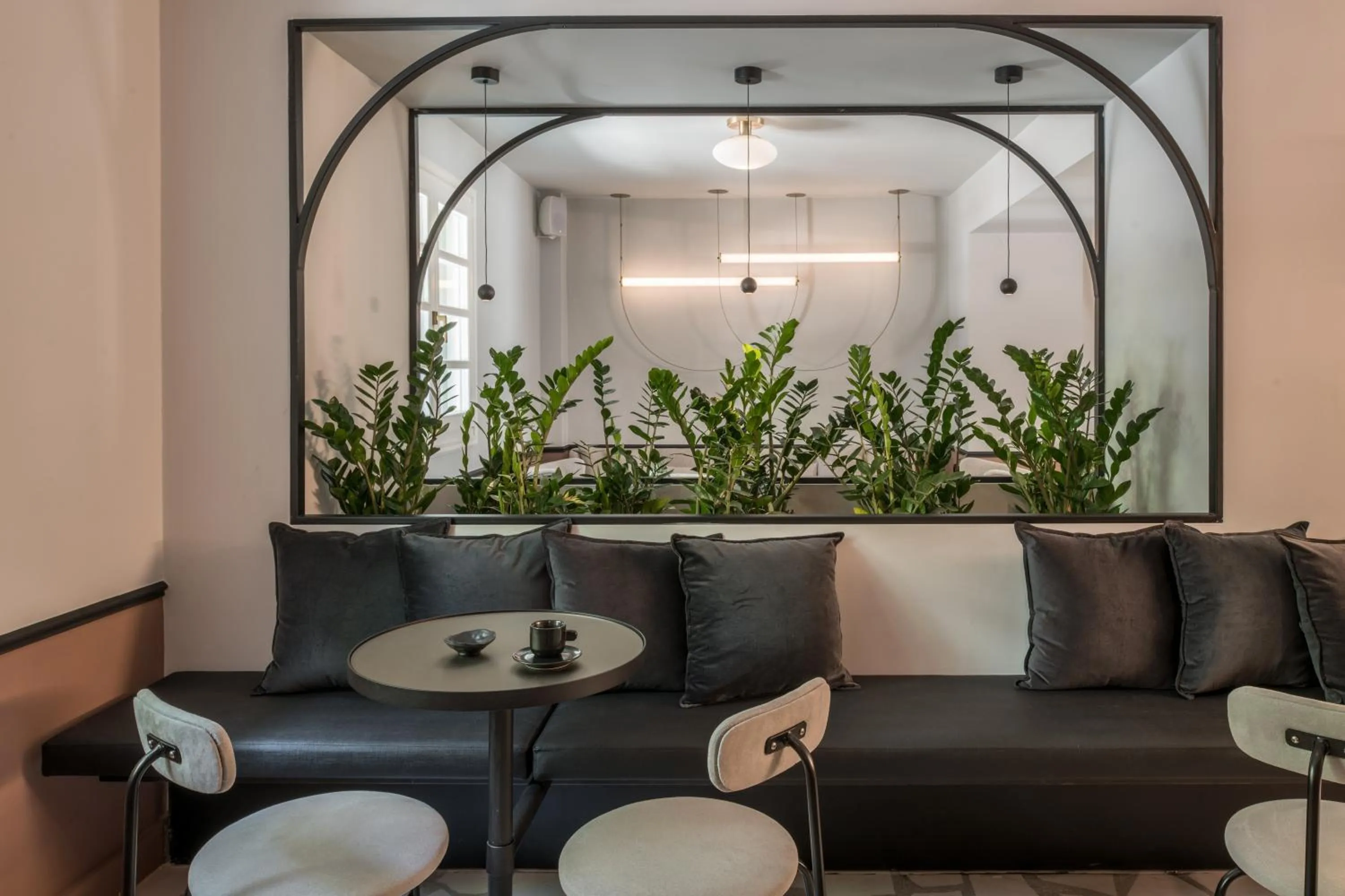 Lounge or bar in 72 AD Suites