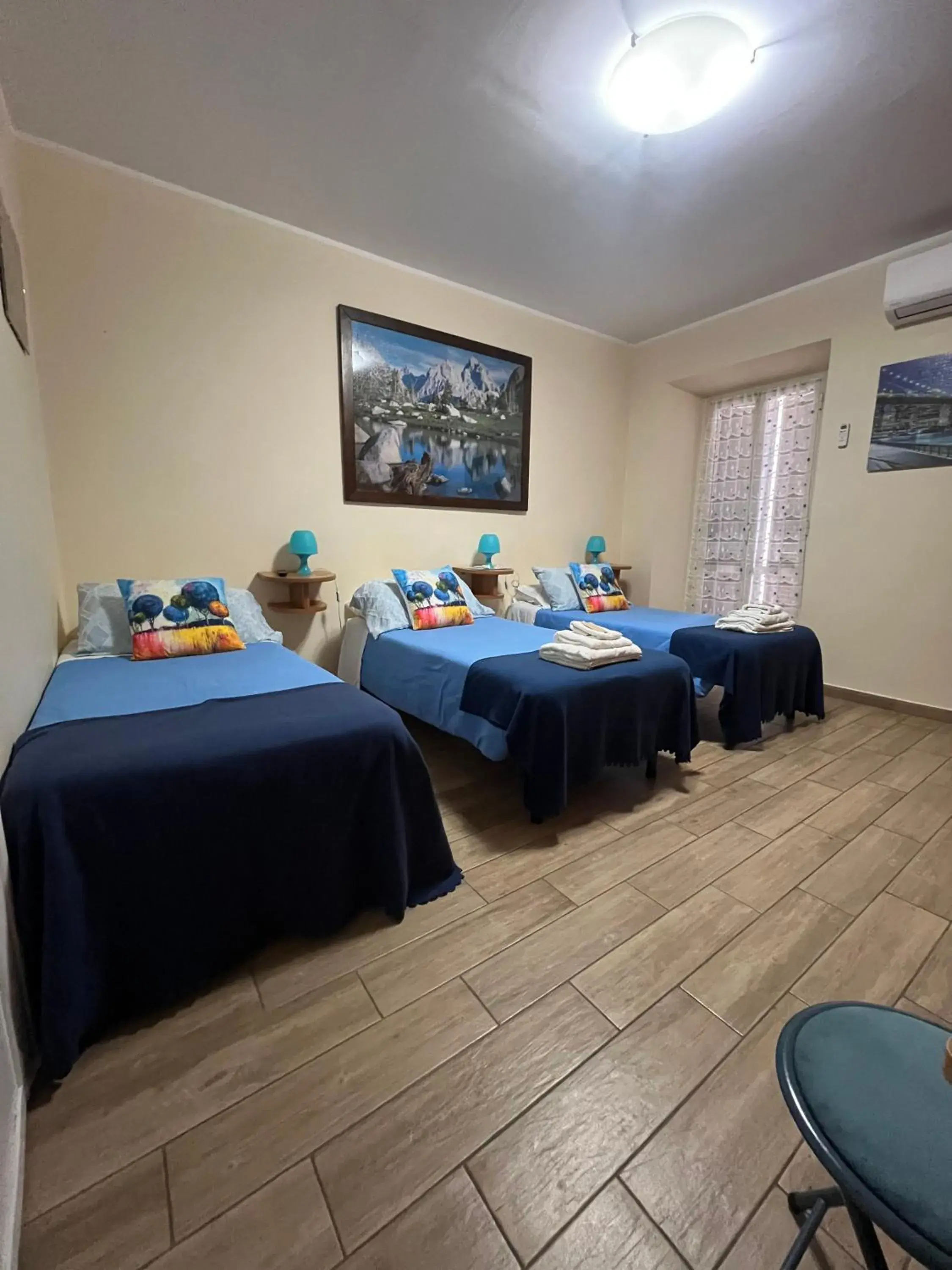 Triple Room with Private External Bathroom - single occupancy in Il Tronchetto Triple Room with Private External Bathroom - single occupancy in Il Tronchetto