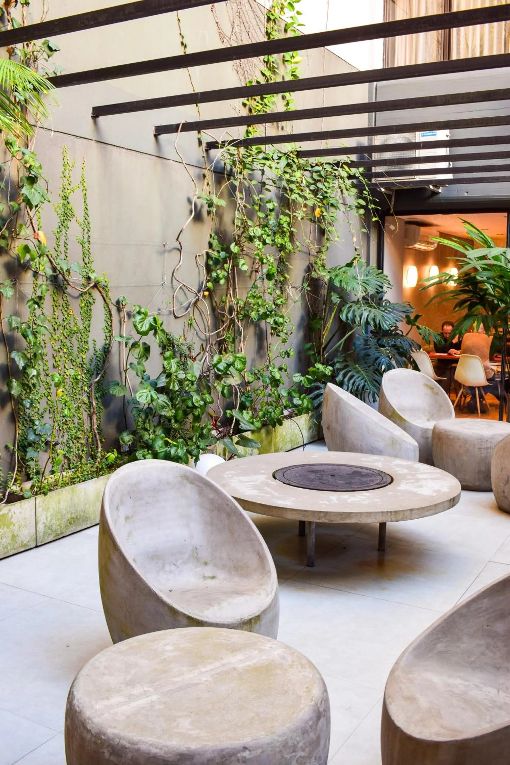 Patio in Deco Collection