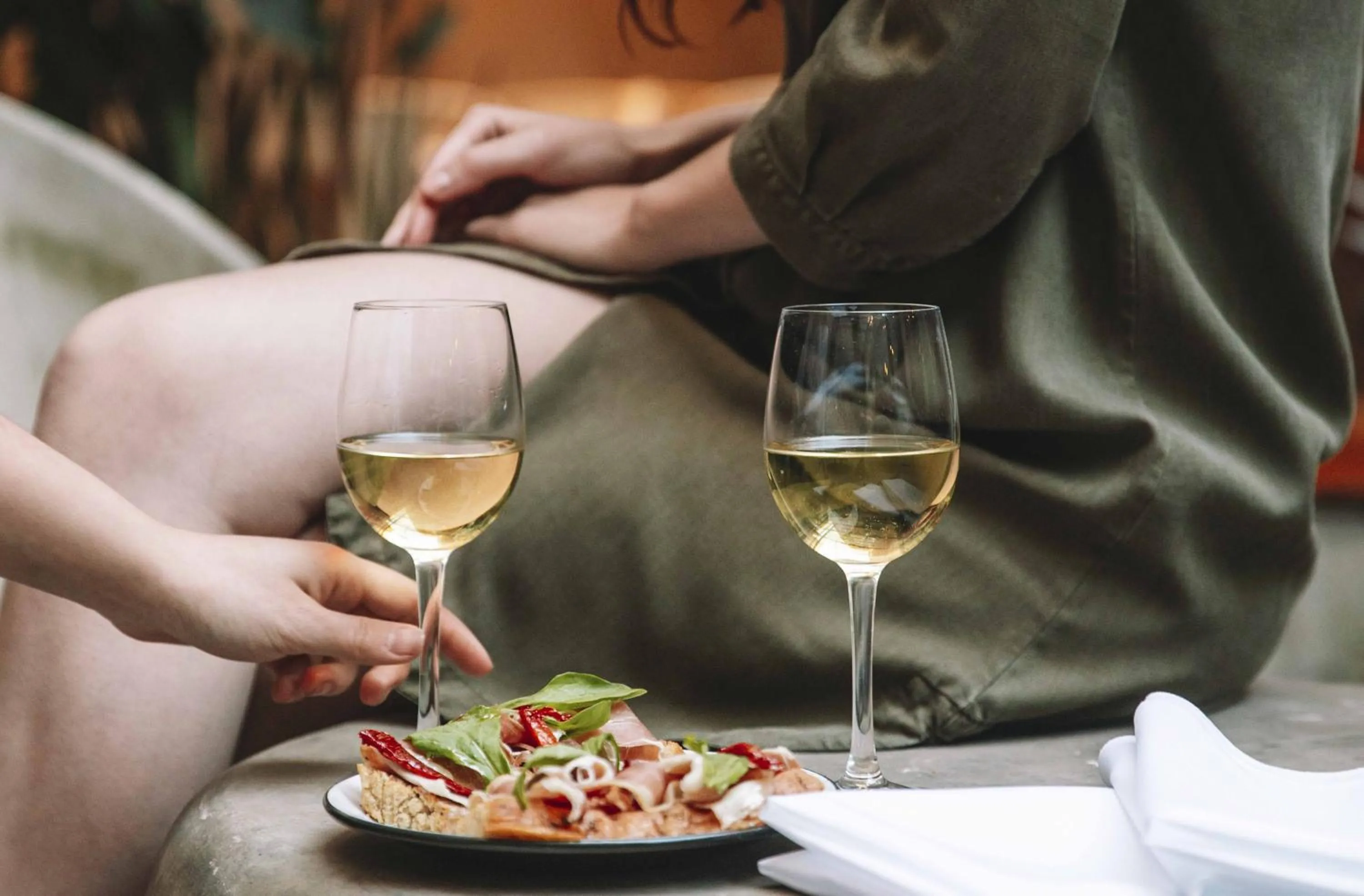 Restaurant/places to eat in Deco Collection