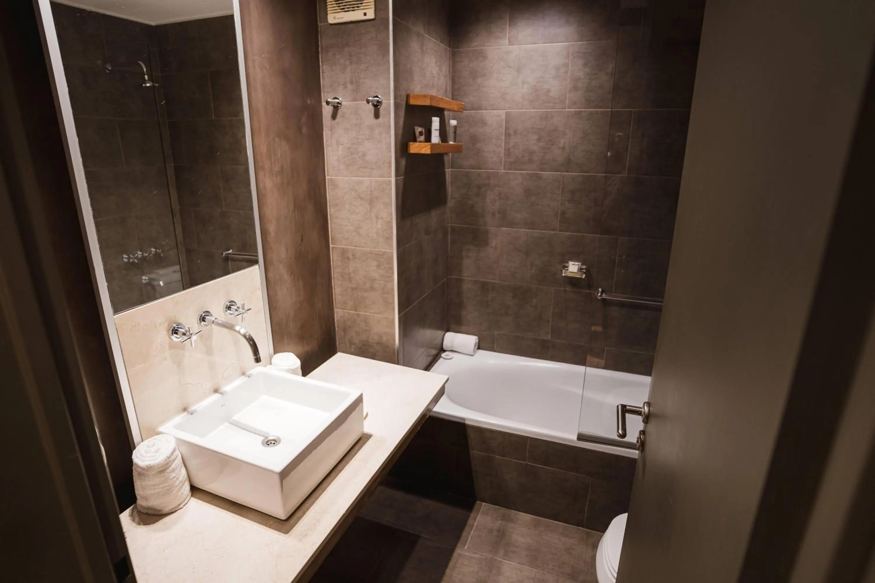 Bathroom in Esplendor by Wyndham El Calafate