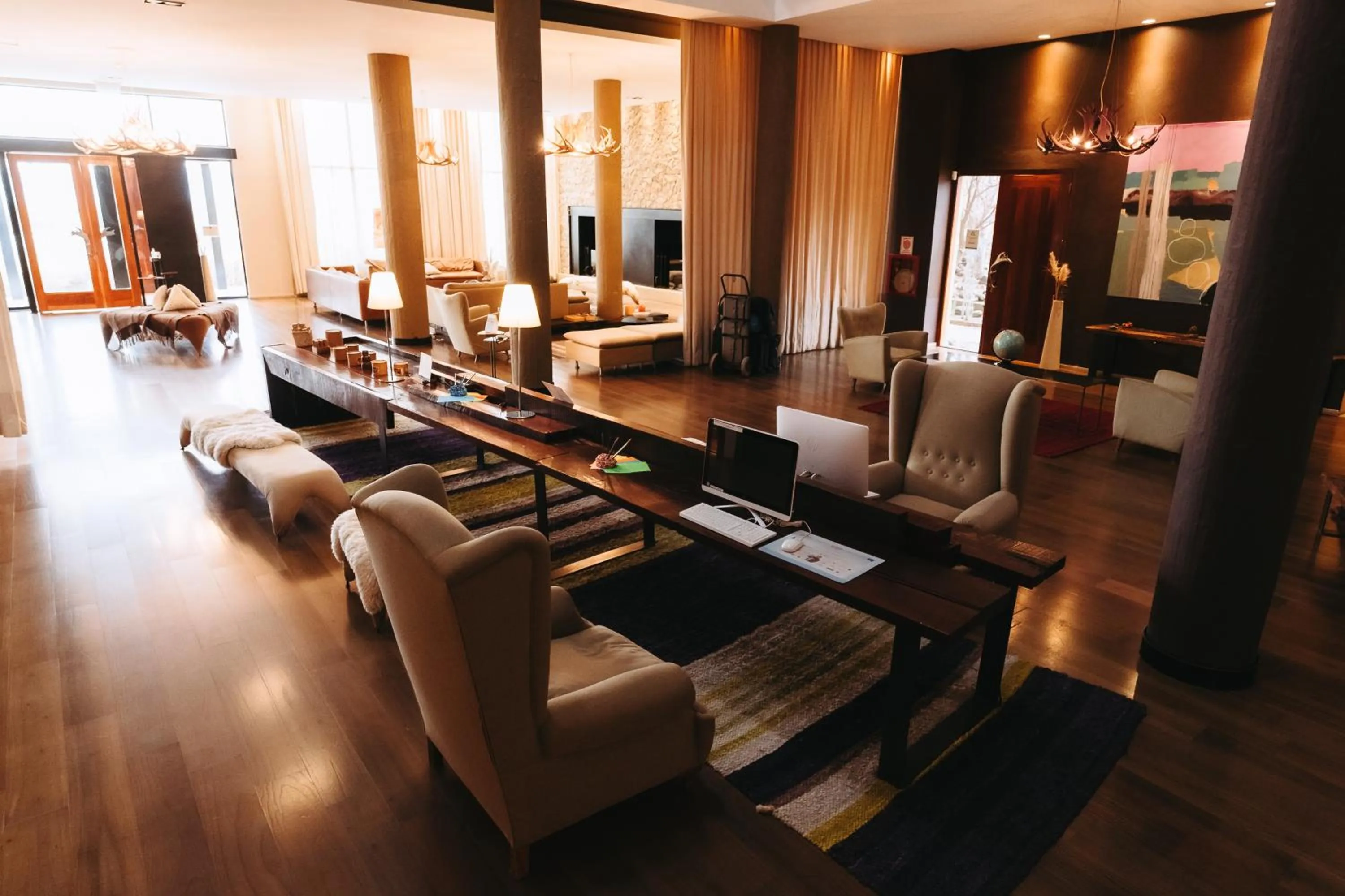 Seating area in Esplendor by Wyndham El Calafate