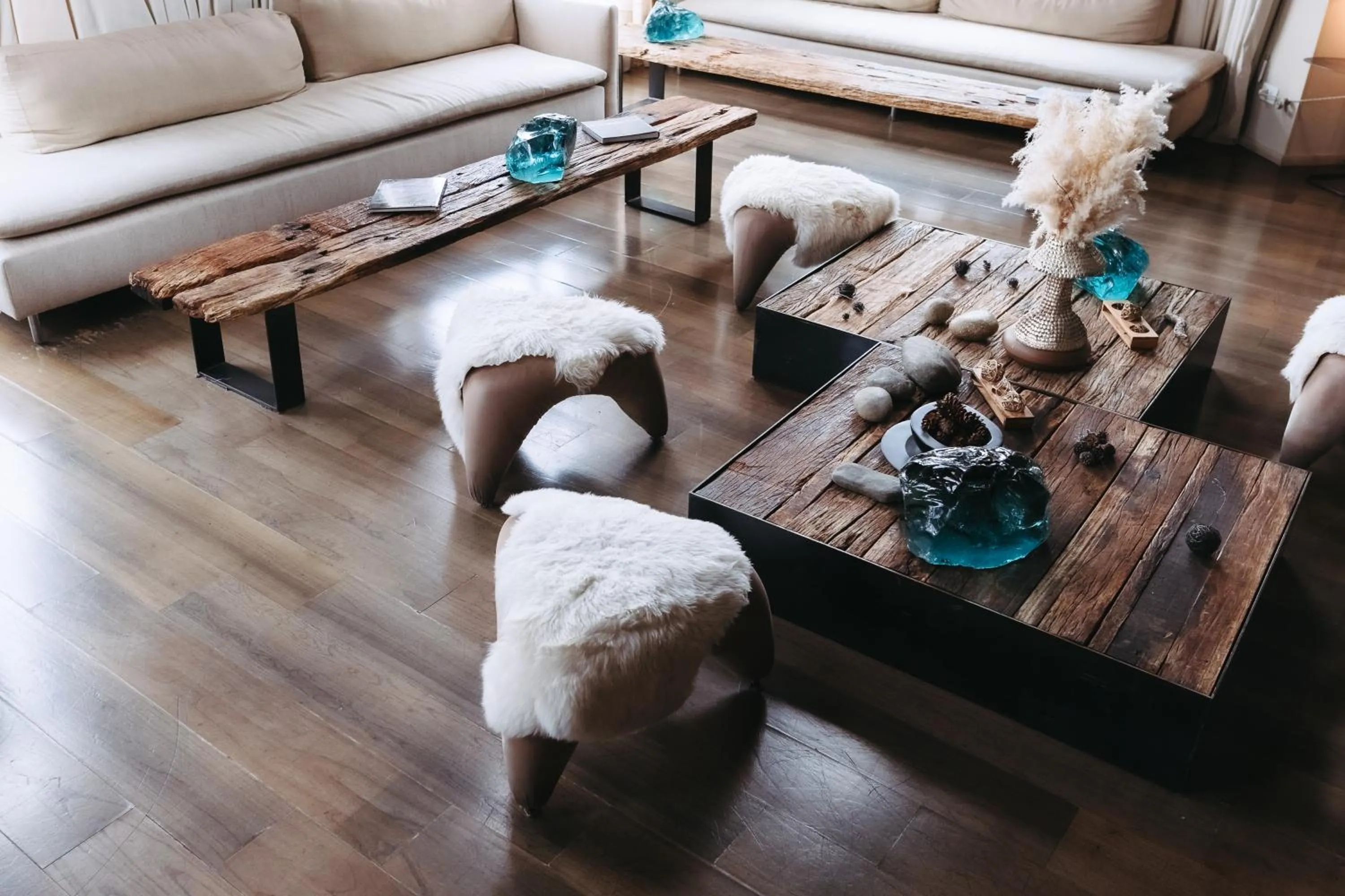 Living room in Esplendor by Wyndham El Calafate