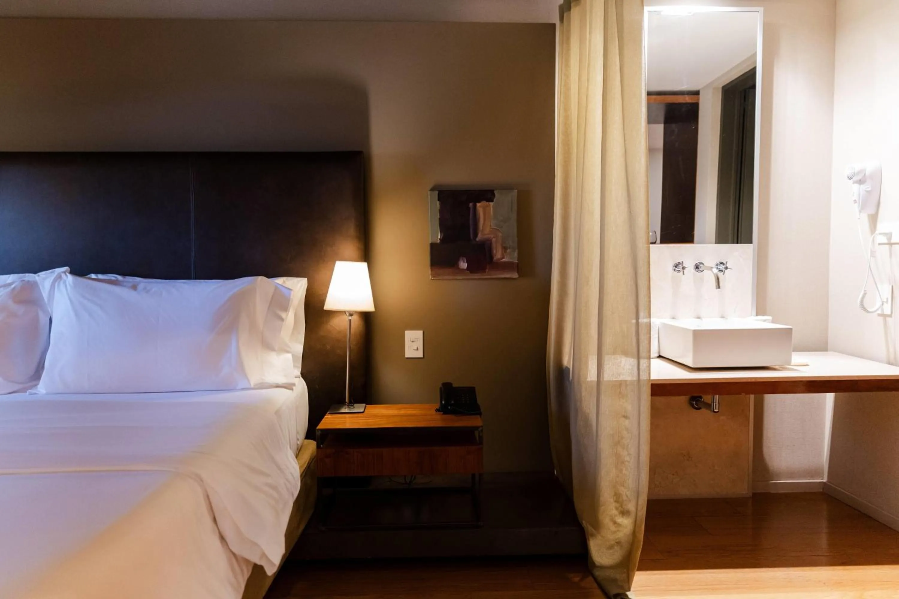 Photo of the whole room, Bed in Esplendor by Wyndham El Calafate