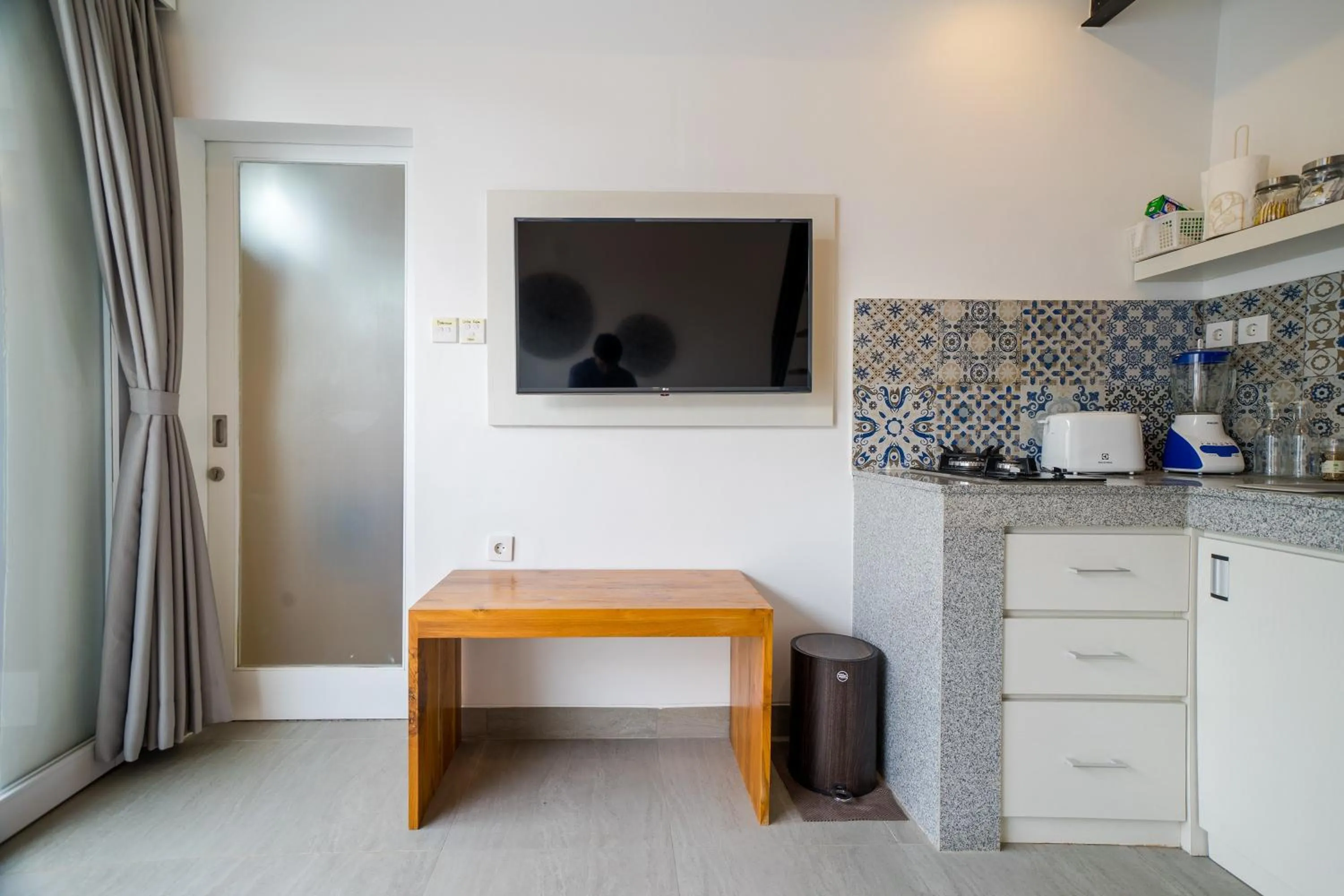 TV and multimedia in Fourleaf