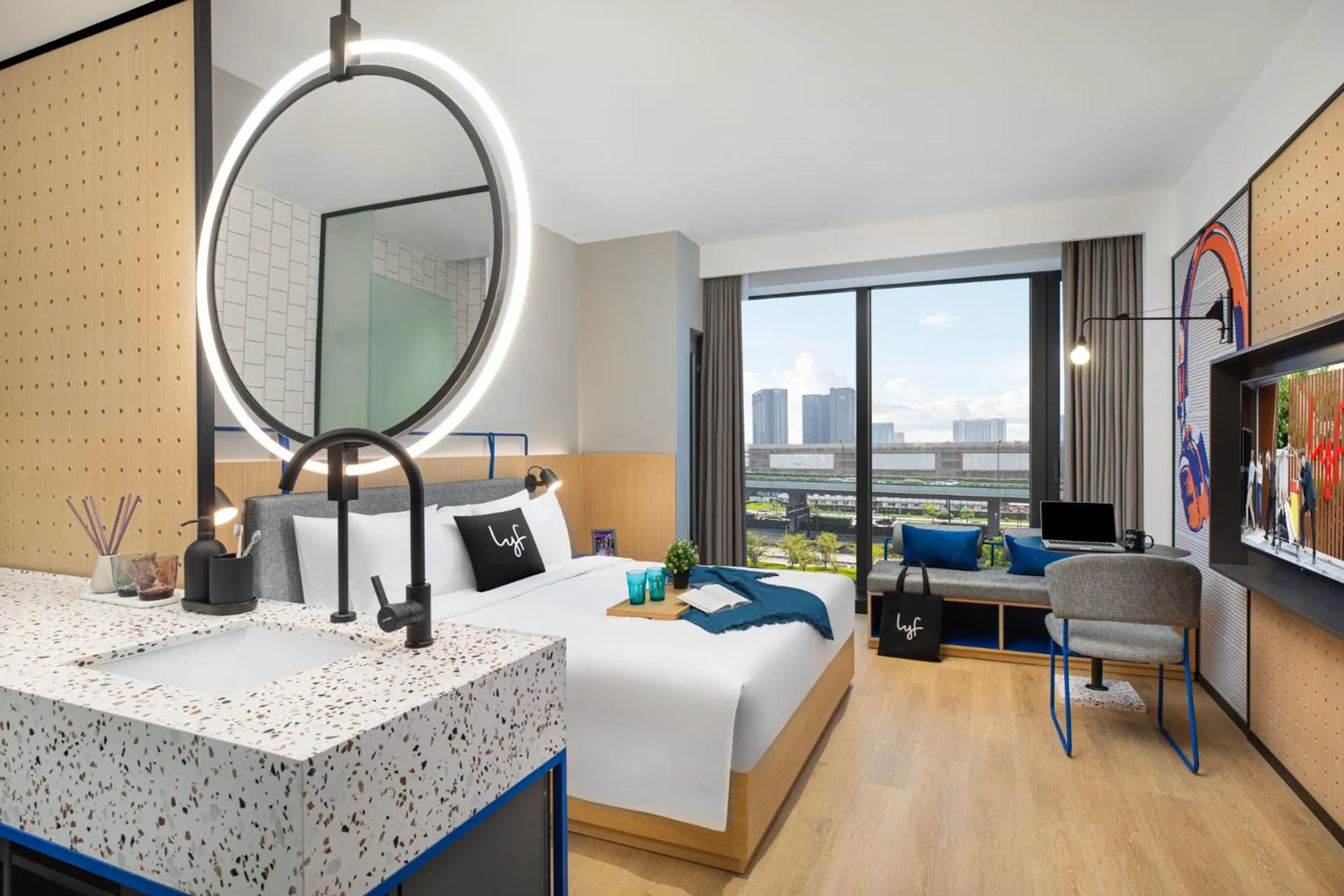 Photo of the whole room in lyf Mid-Town Hangzhou