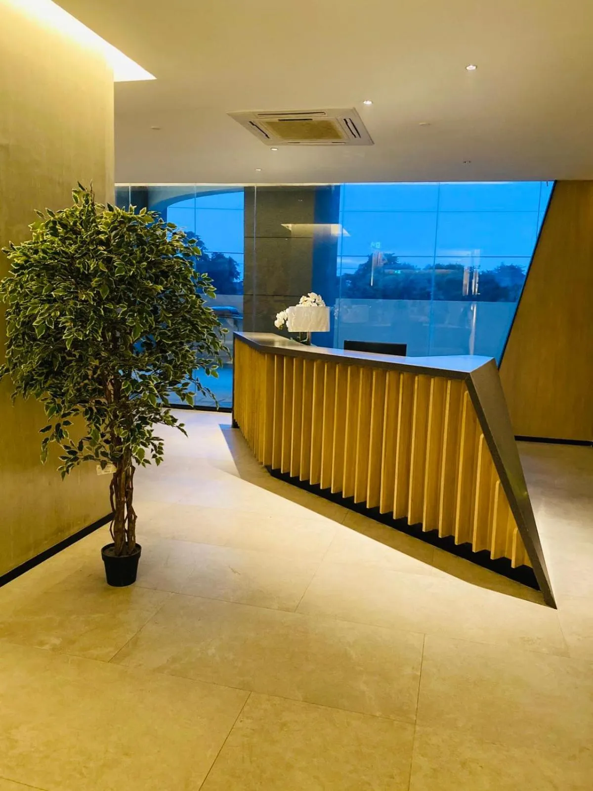Lobby or reception in AEON SUITES Staycation