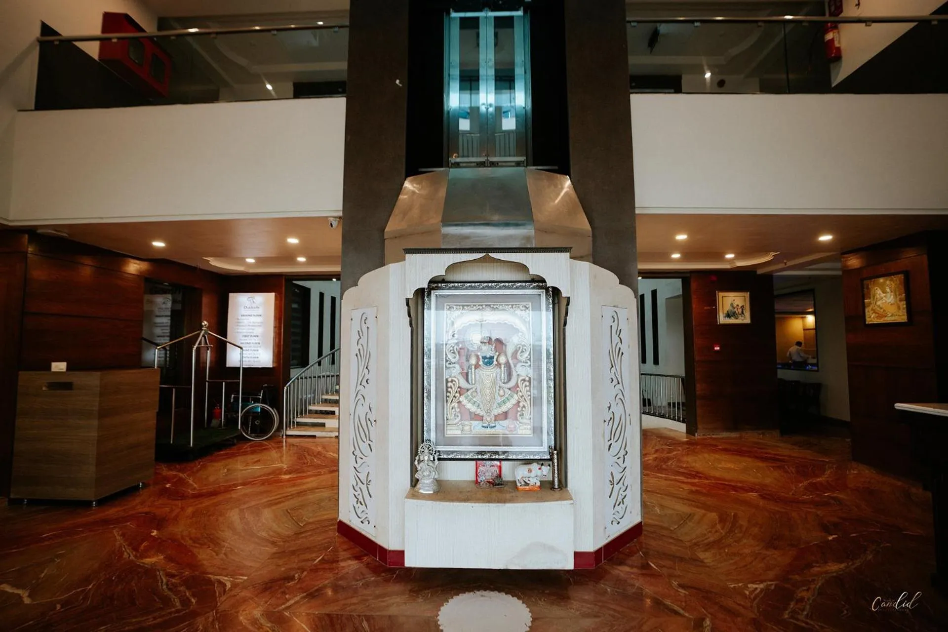 Daksh The Madhuvan Suites Dwarka