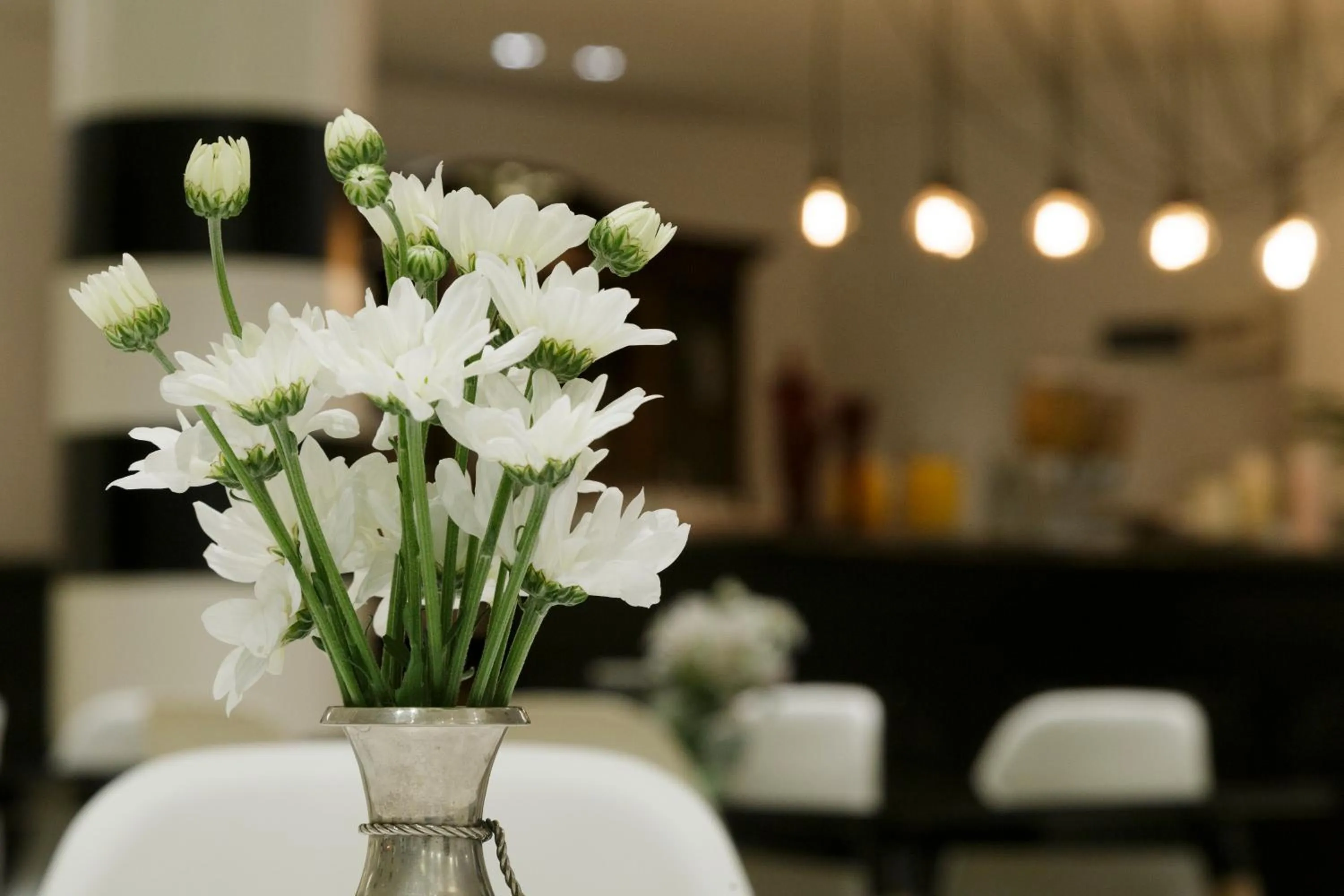 Restaurant/places to eat in Unique Executive Central