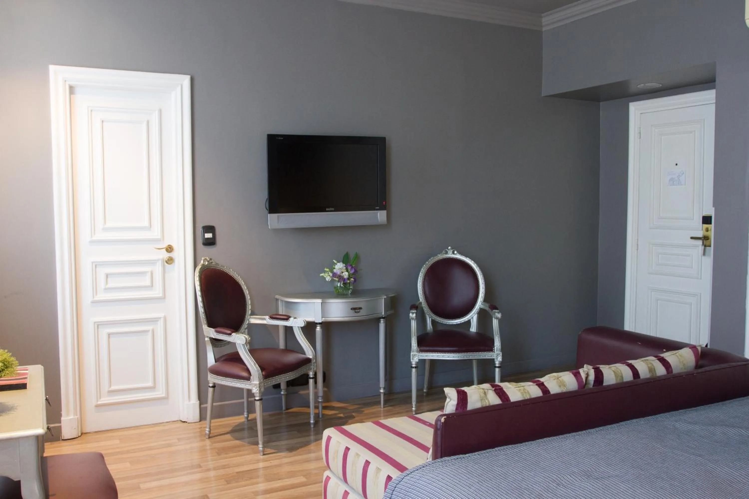 TV and multimedia, Bed in Unique Executive Central