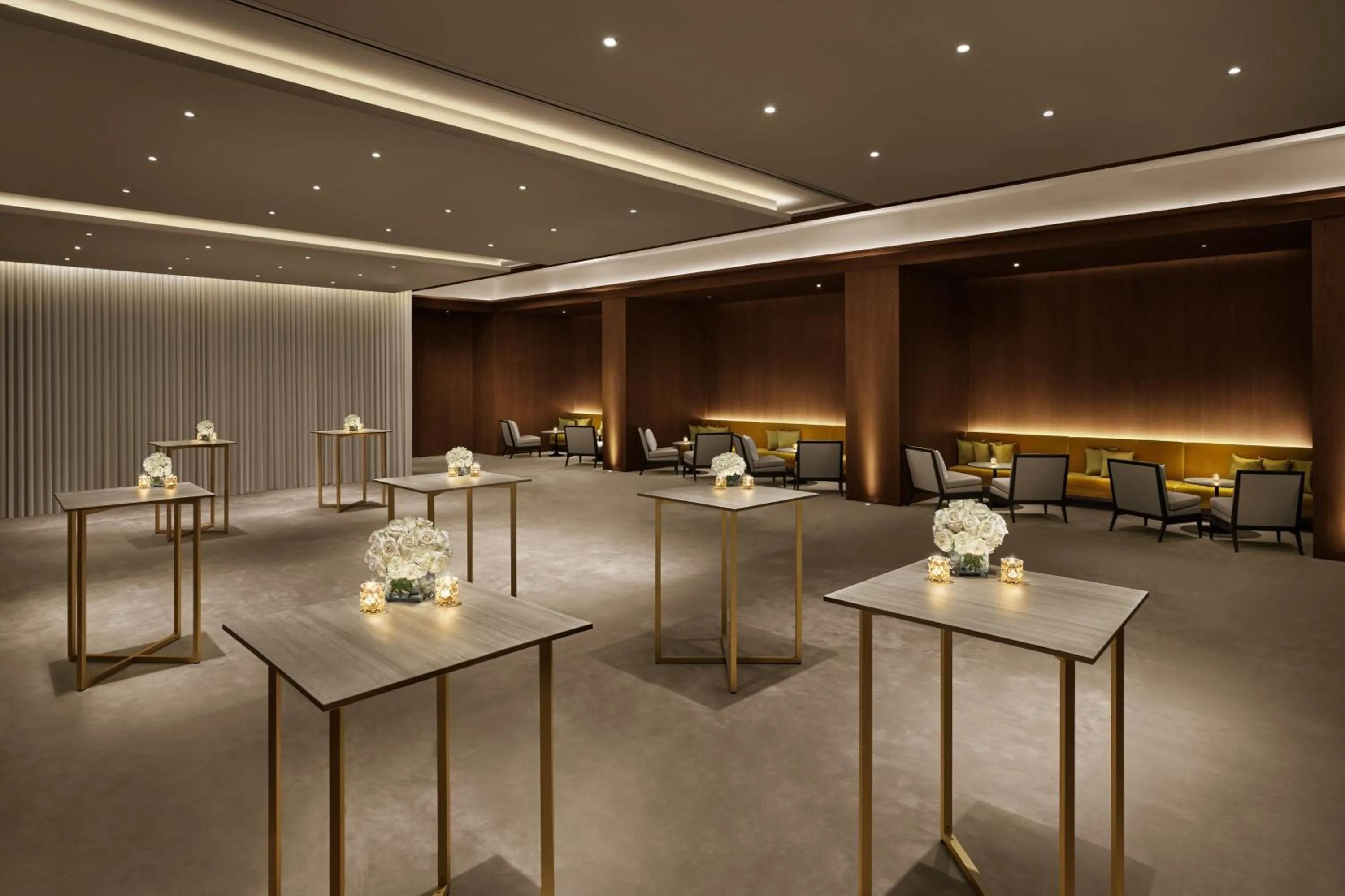 Meeting/conference room in The Dubai EDITION