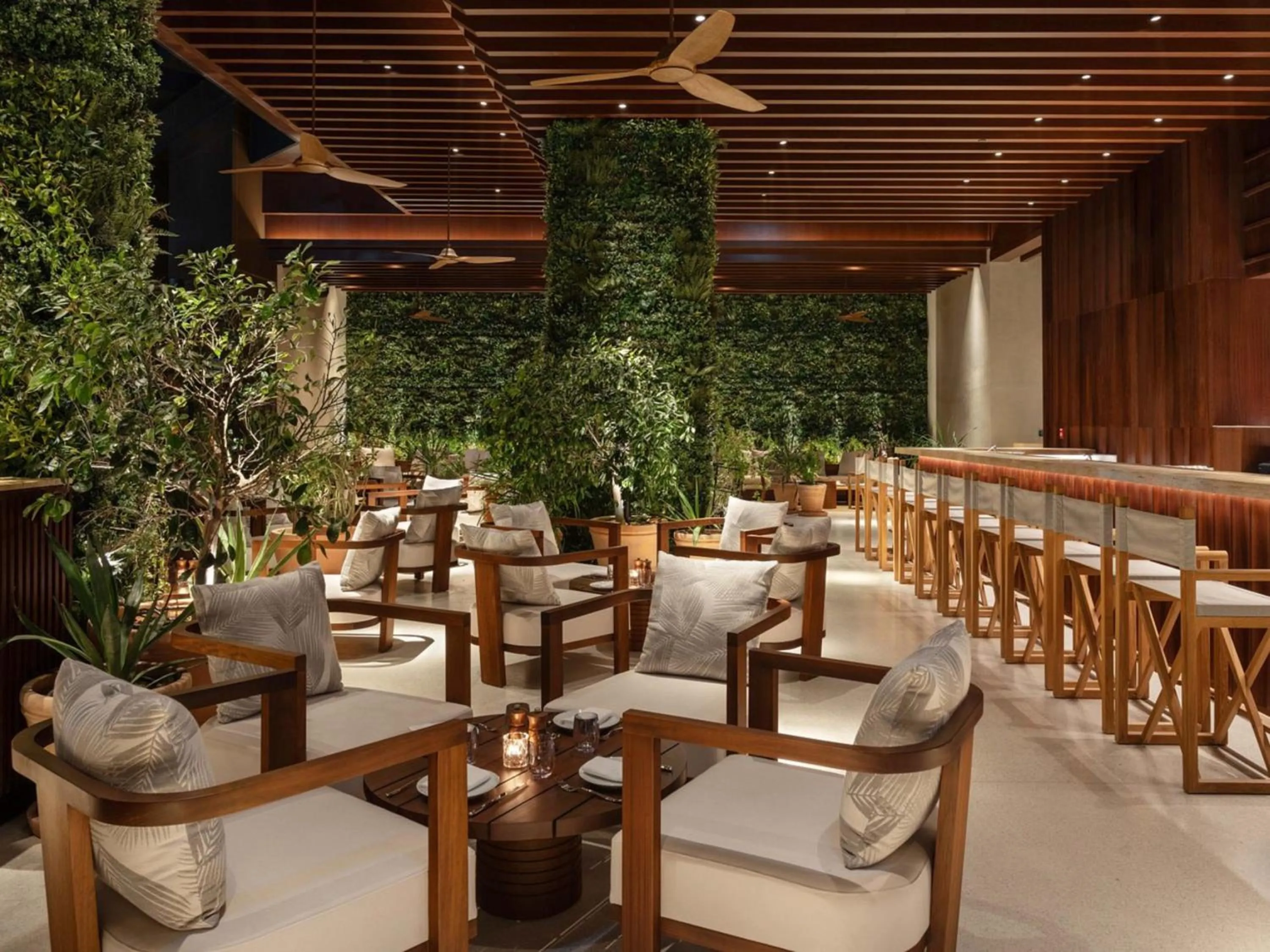 Restaurant/places to eat in The Dubai EDITION