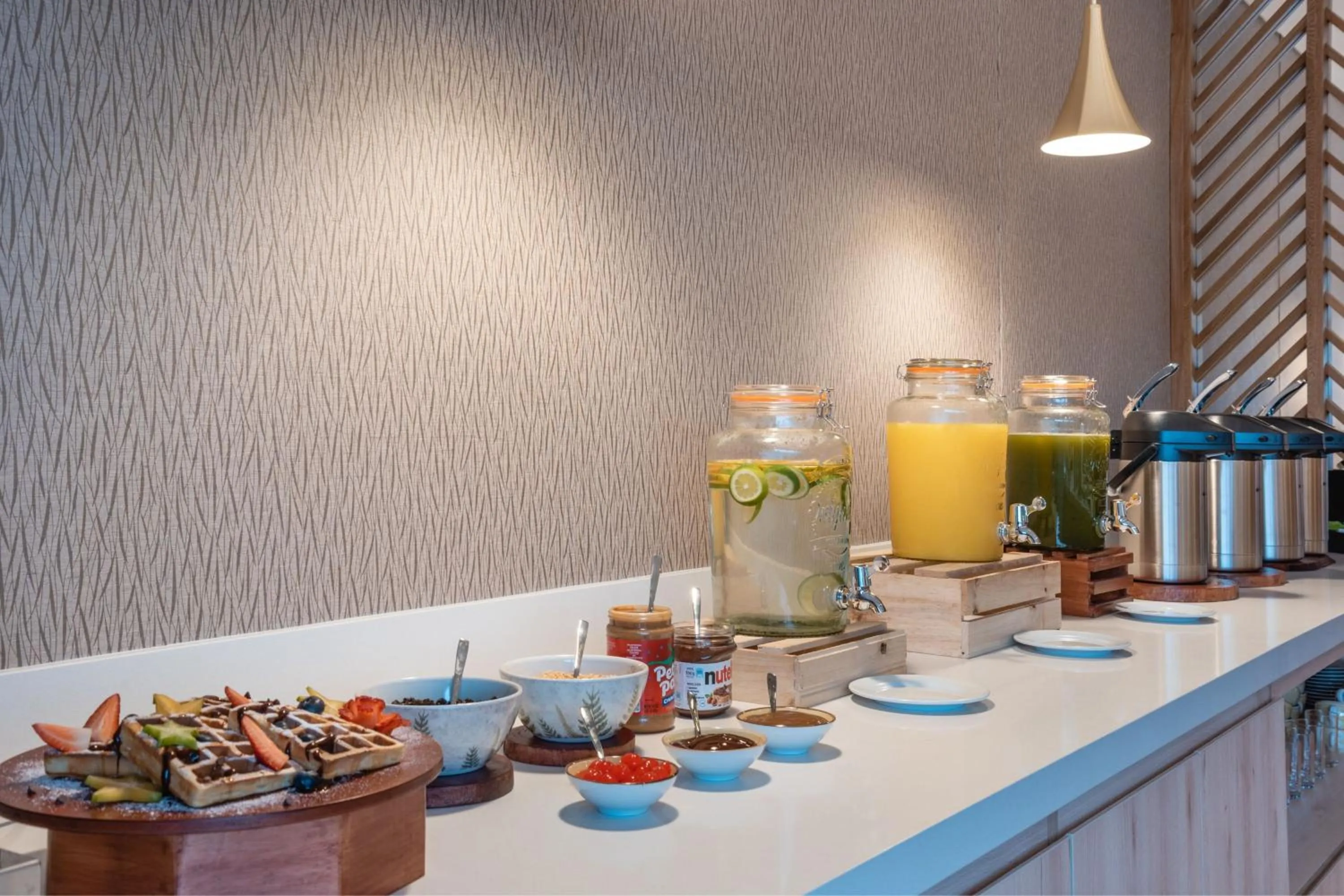 Breakfast in Fairfield by Marriott Medellin Sabaneta