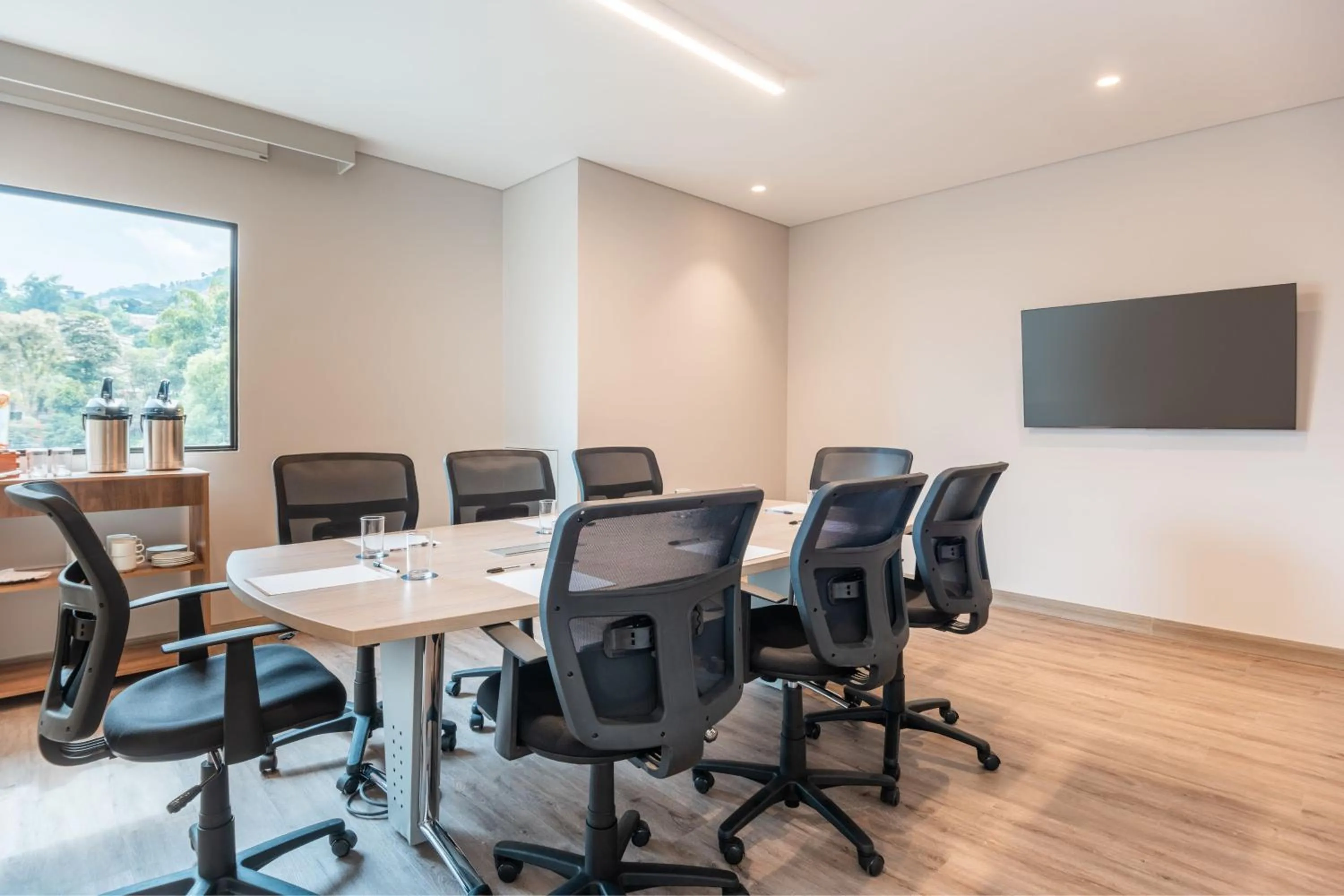 Meeting/conference room in Fairfield by Marriott Medellin Sabaneta