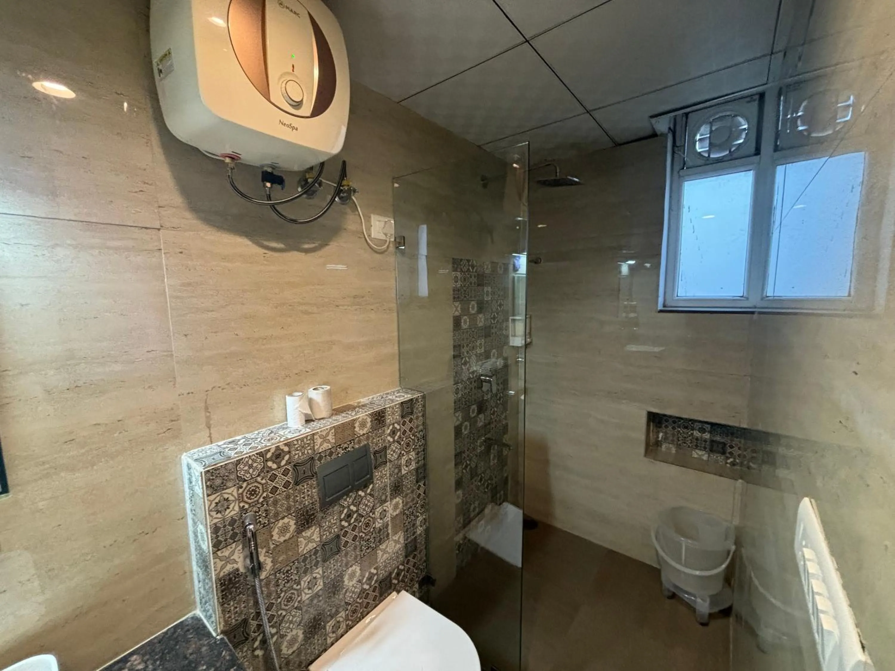 Bathroom in Hotel Life Inn