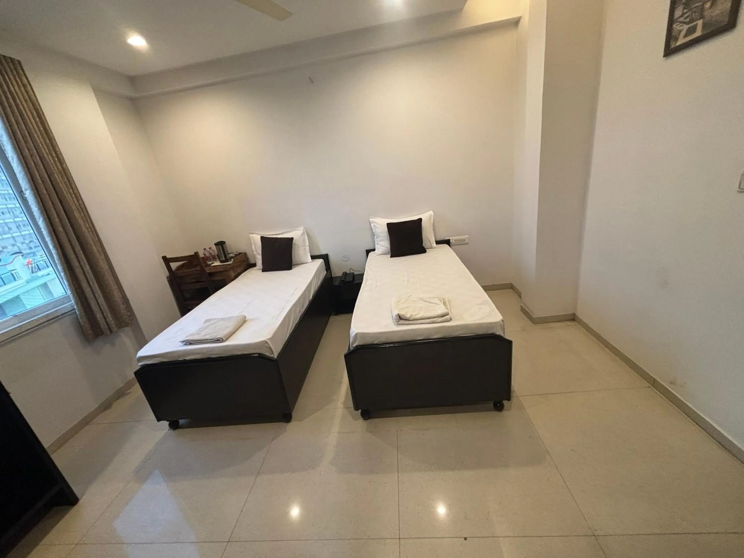 Bedroom, Bed in Hotel Life Inn