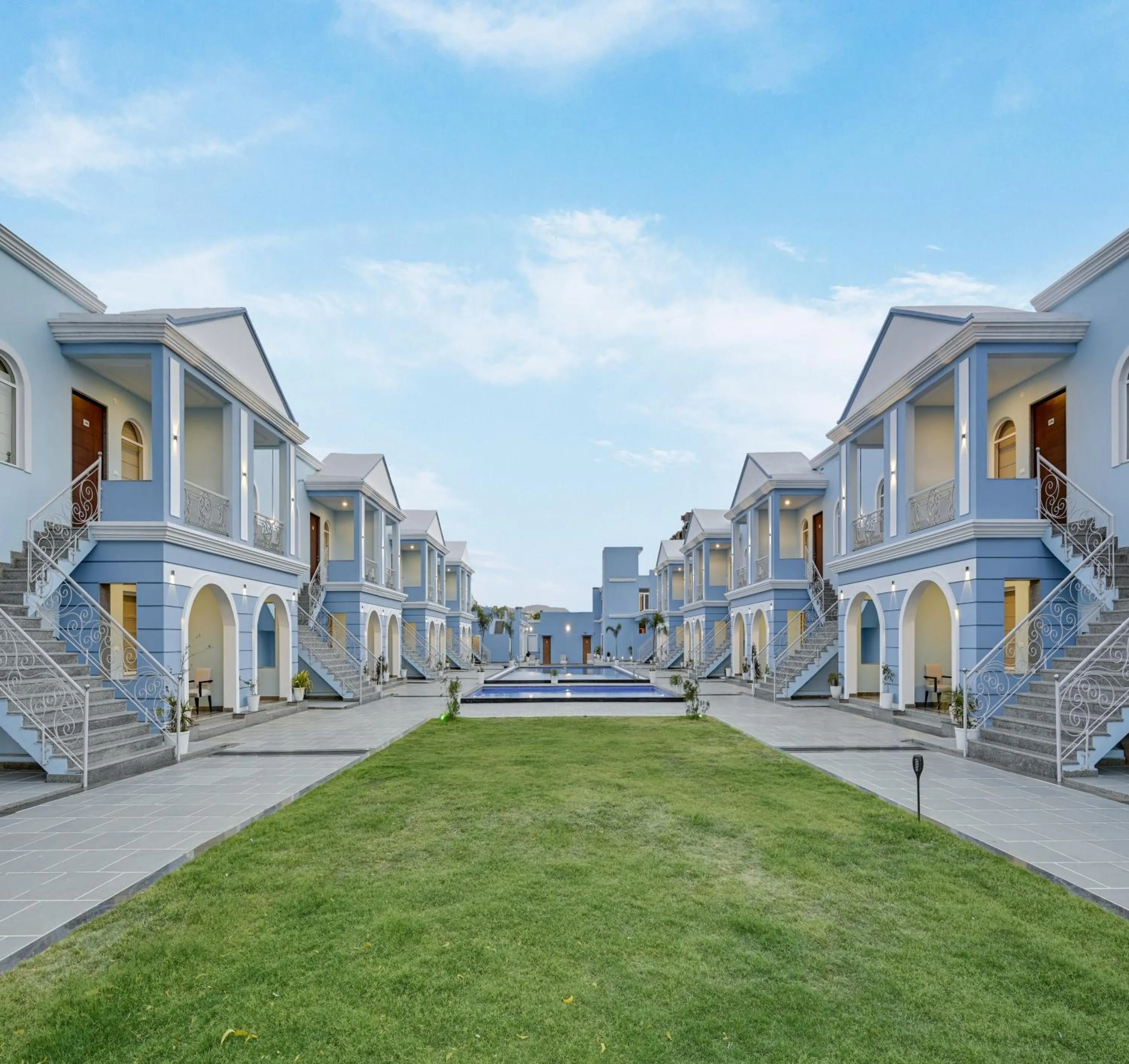 Garden in Red Tullip MD Valley Resort and Spa