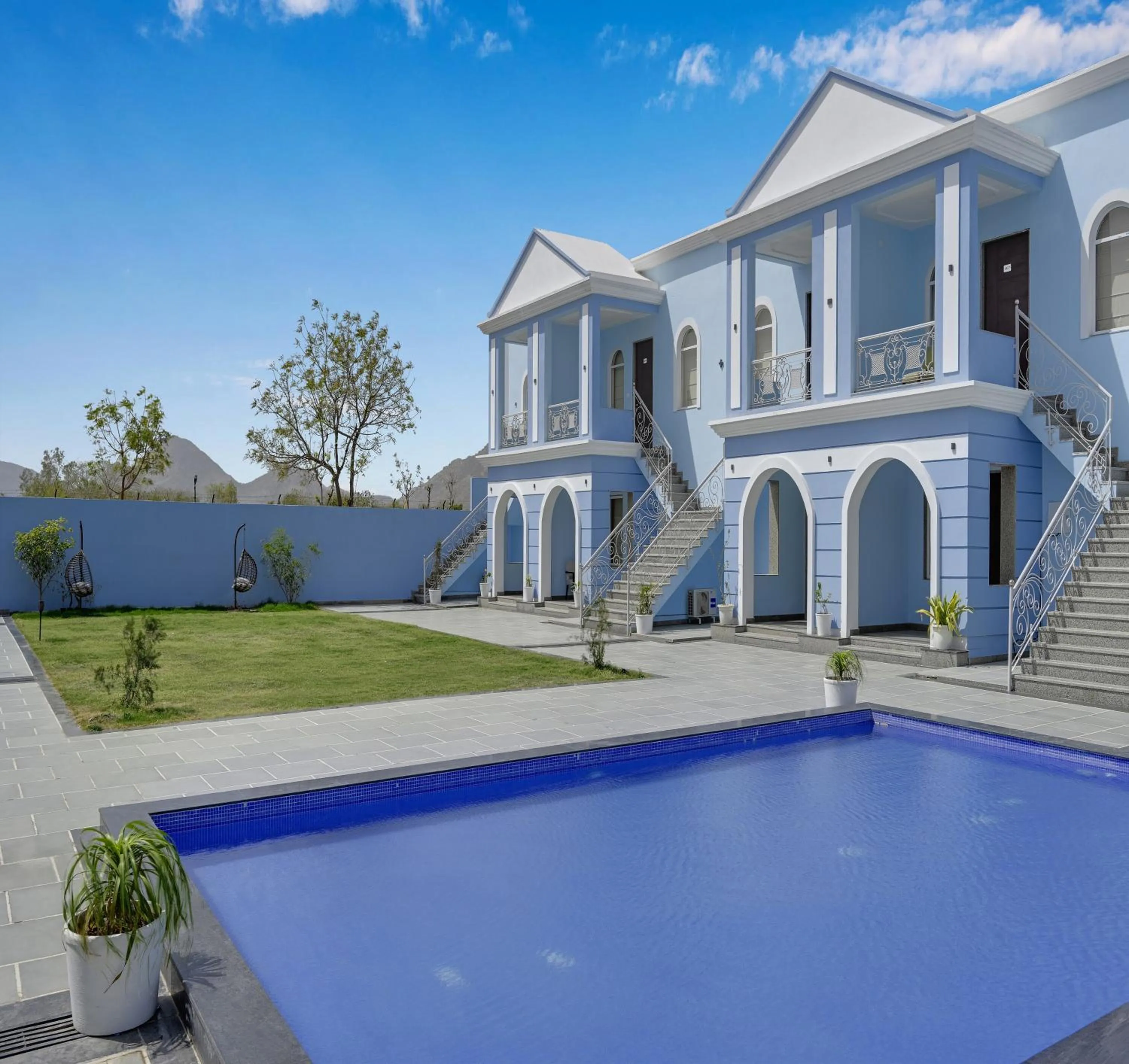 Property building in Red Tullip MD Valley Resort and Spa