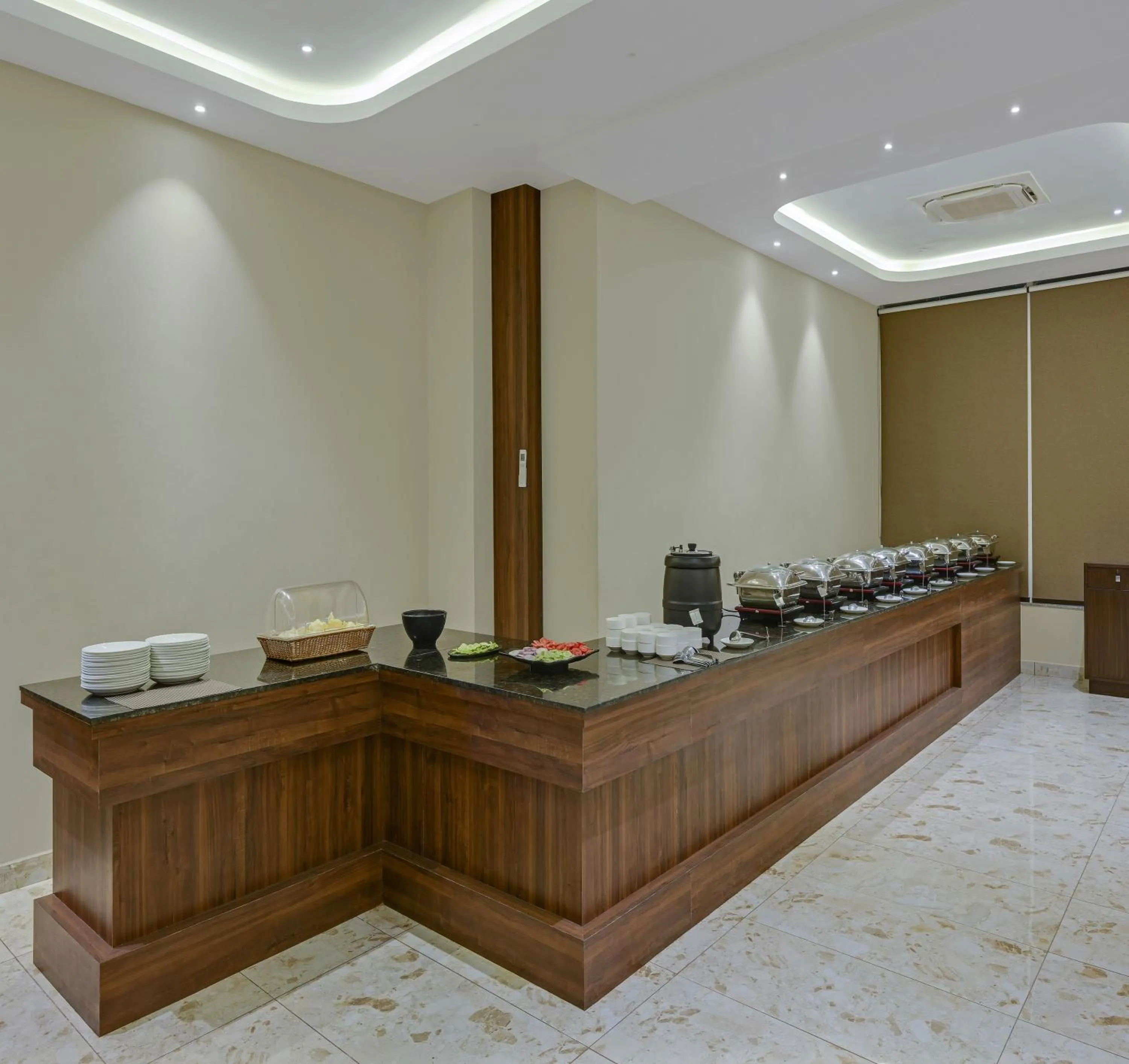 Food and drinks in Red Tullip MD Valley Resort and Spa