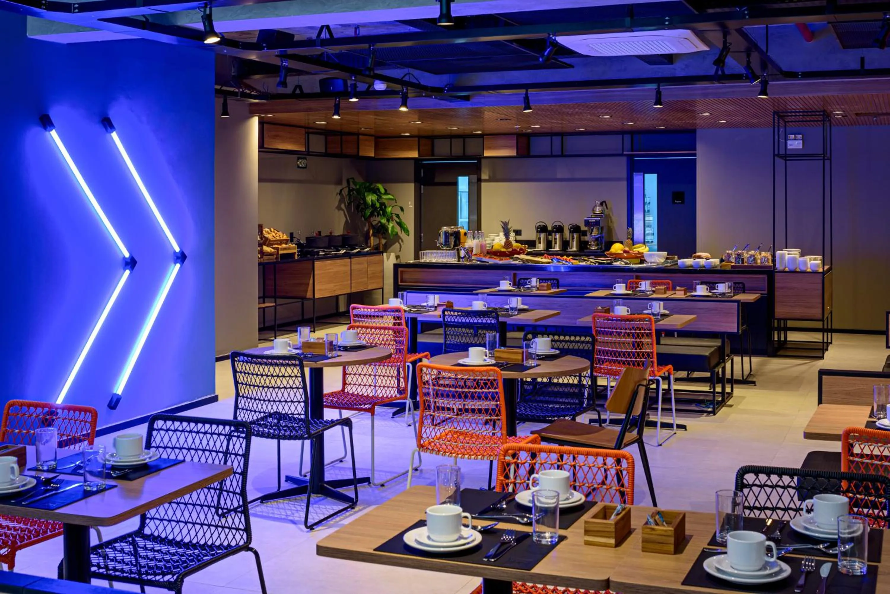 Restaurant/places to eat in Ibis Balneario Camboriu