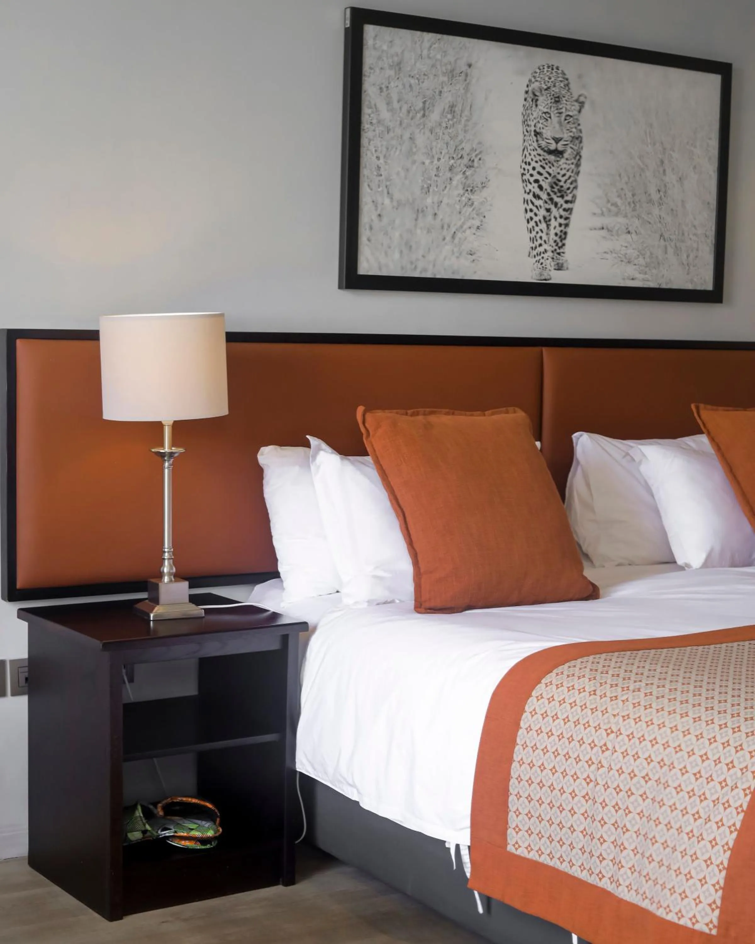 Bedroom, Bed in Mantis Akagera Game Lodge