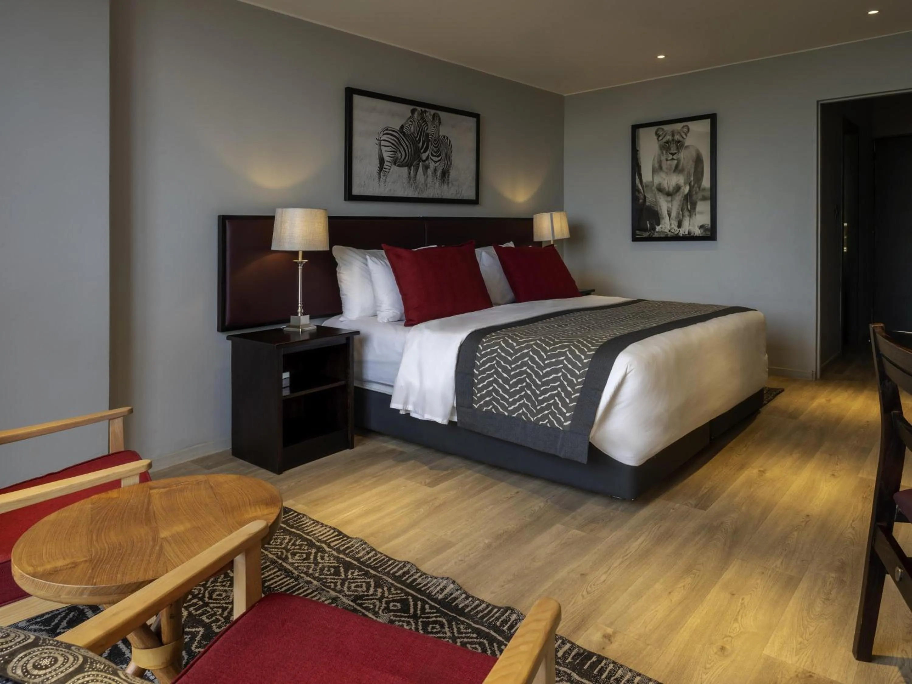 Bedroom, Bed in Mantis Akagera Game Lodge