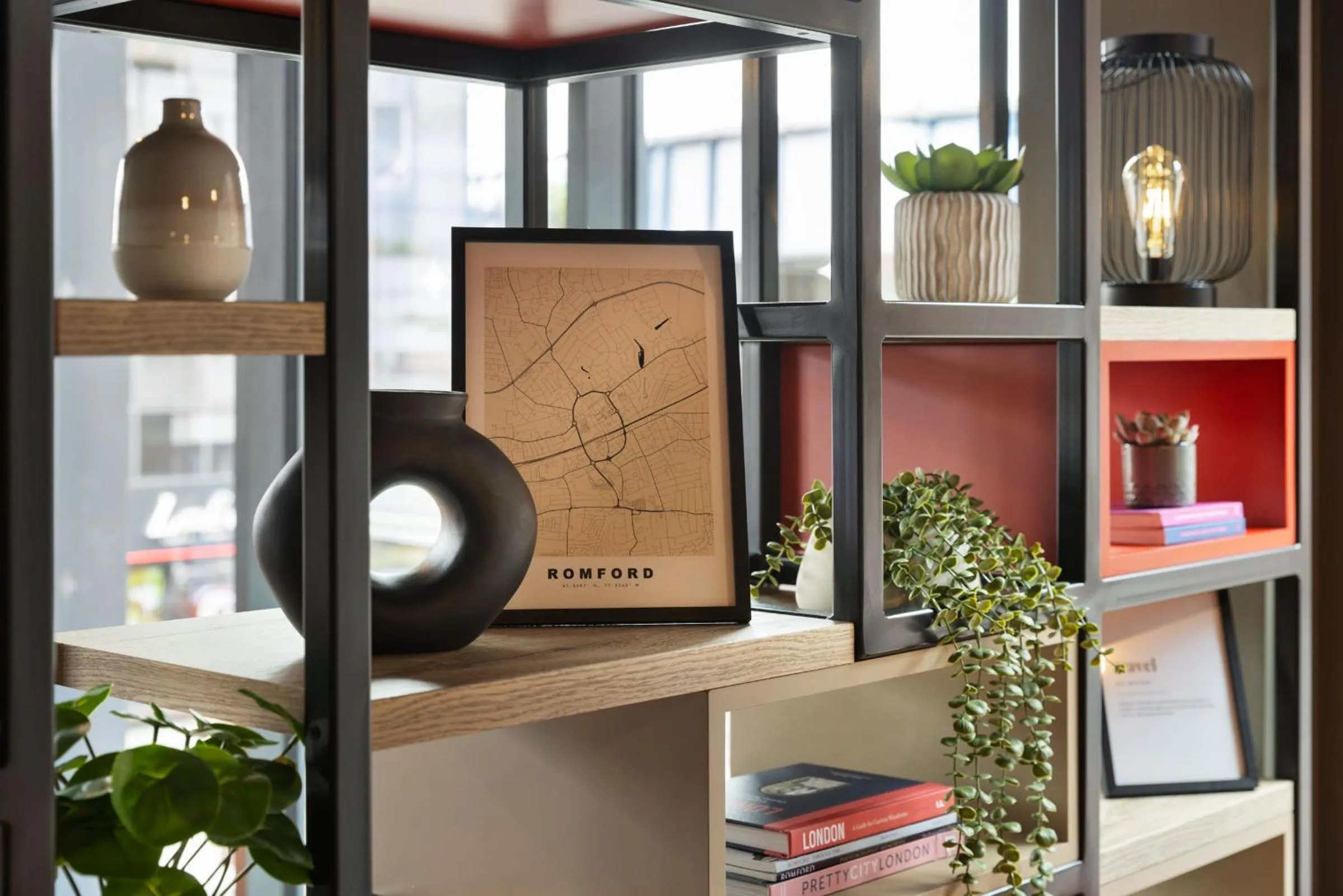 Lobby or reception in Spark by Hilton London Romford