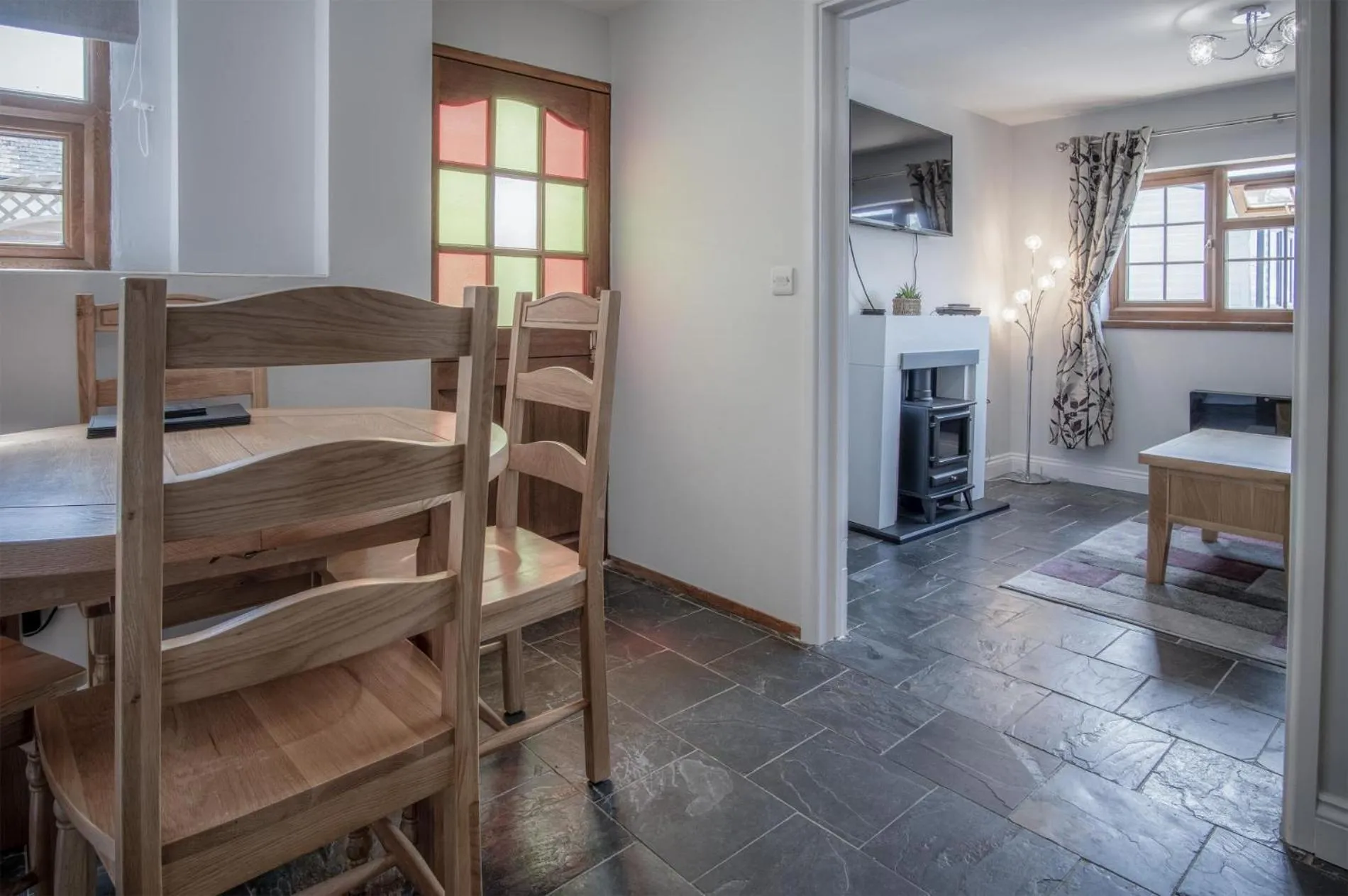 Floor plan, Bed in Lilac Cottage - 1 Bedroom Cottage - Amroth