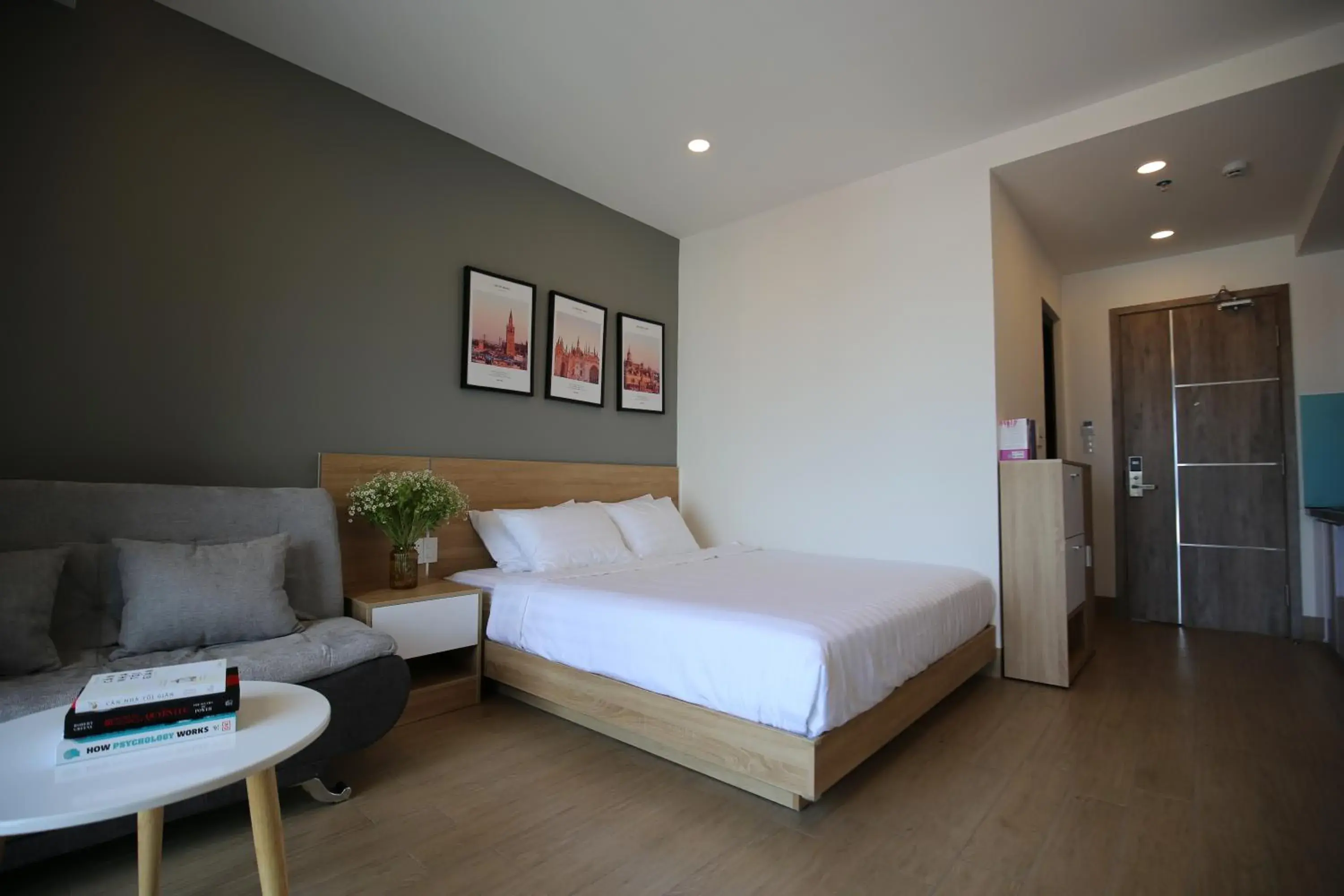 Superior Double Room in TDMAISON Hotel & Apartment Superior Double Room in TDMAISON Hotel & Apartment