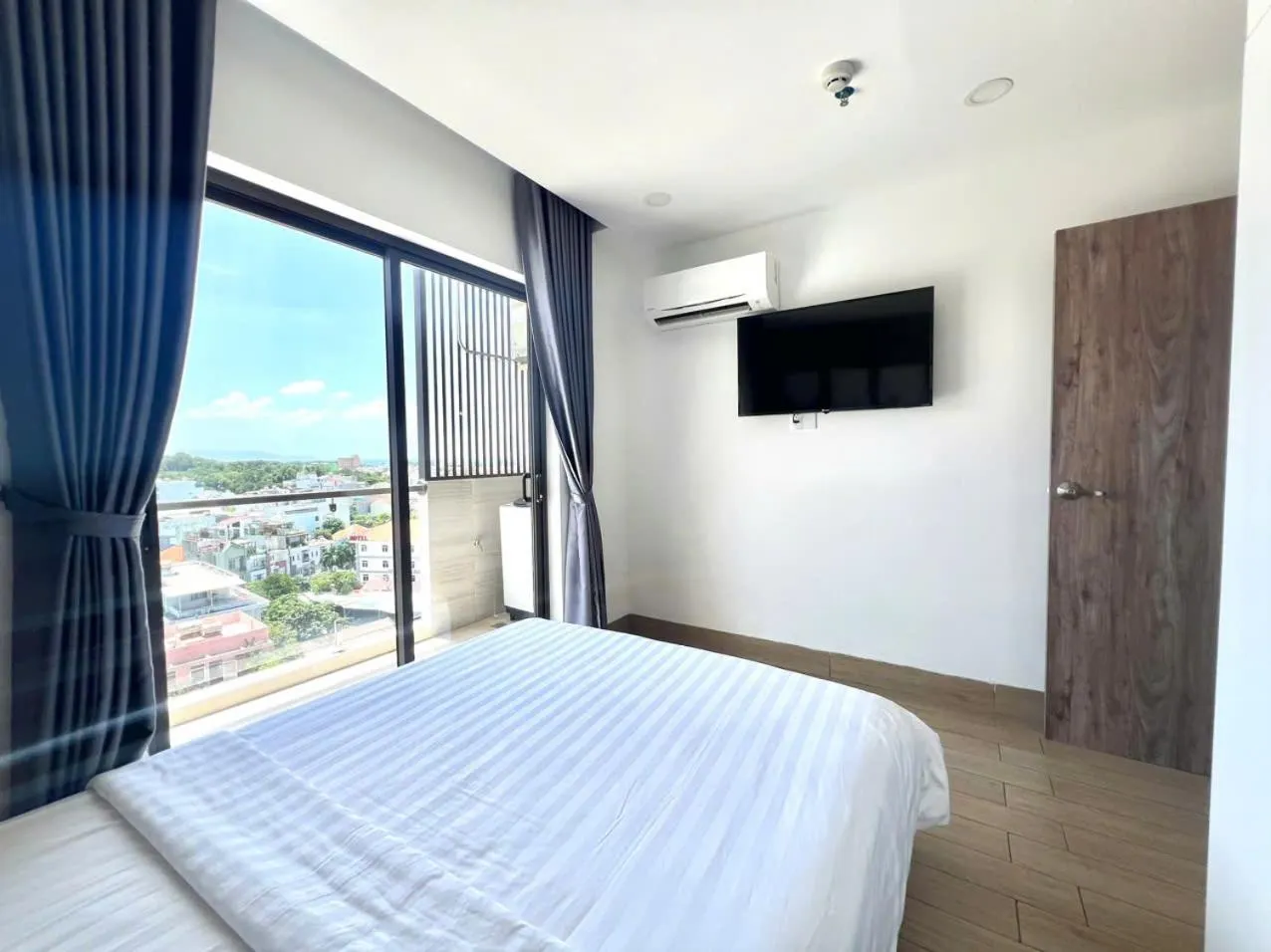 Bed in TDMAISON Hotel & Apartment