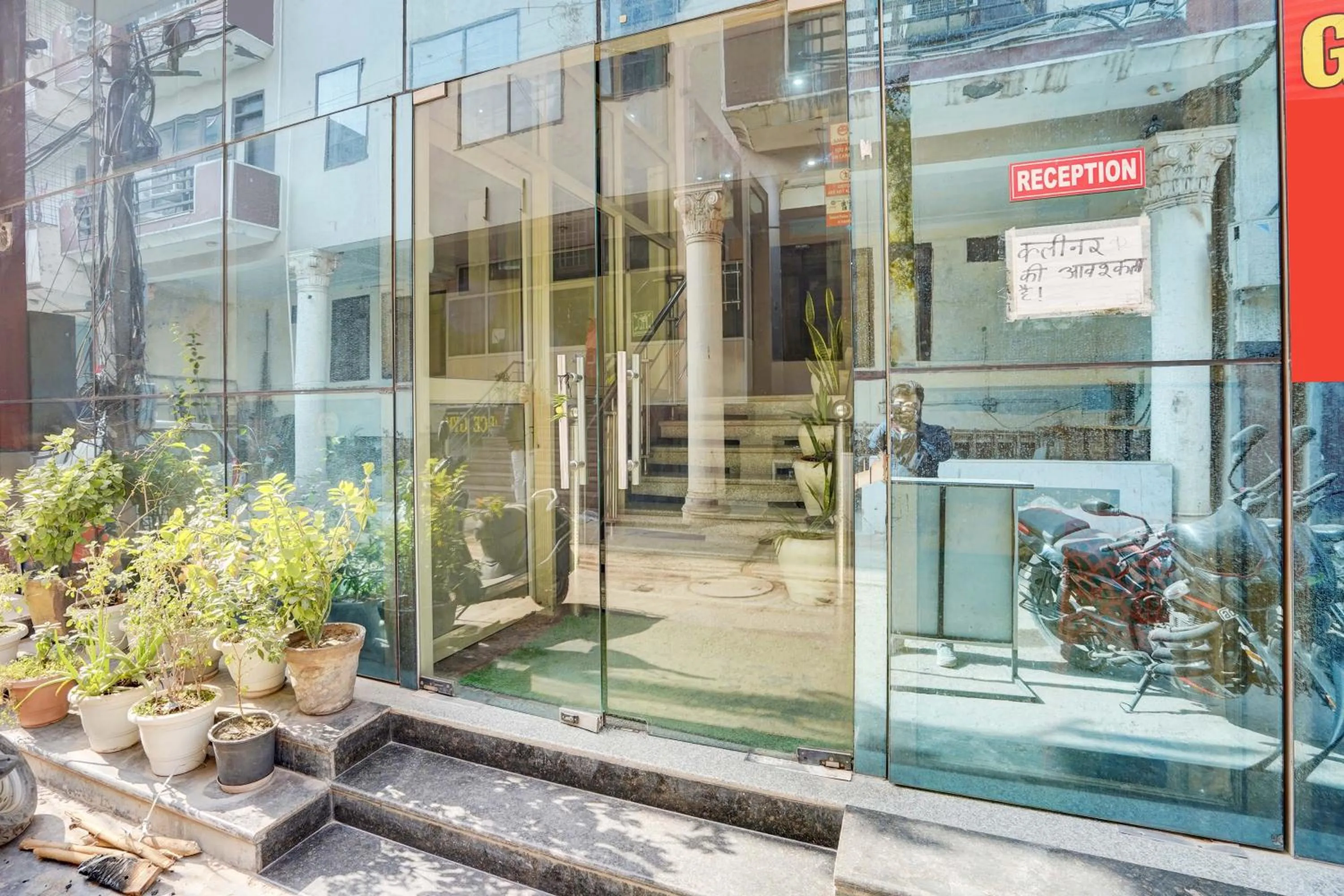 Facade/entrance in Super Hotel O VPS Residency