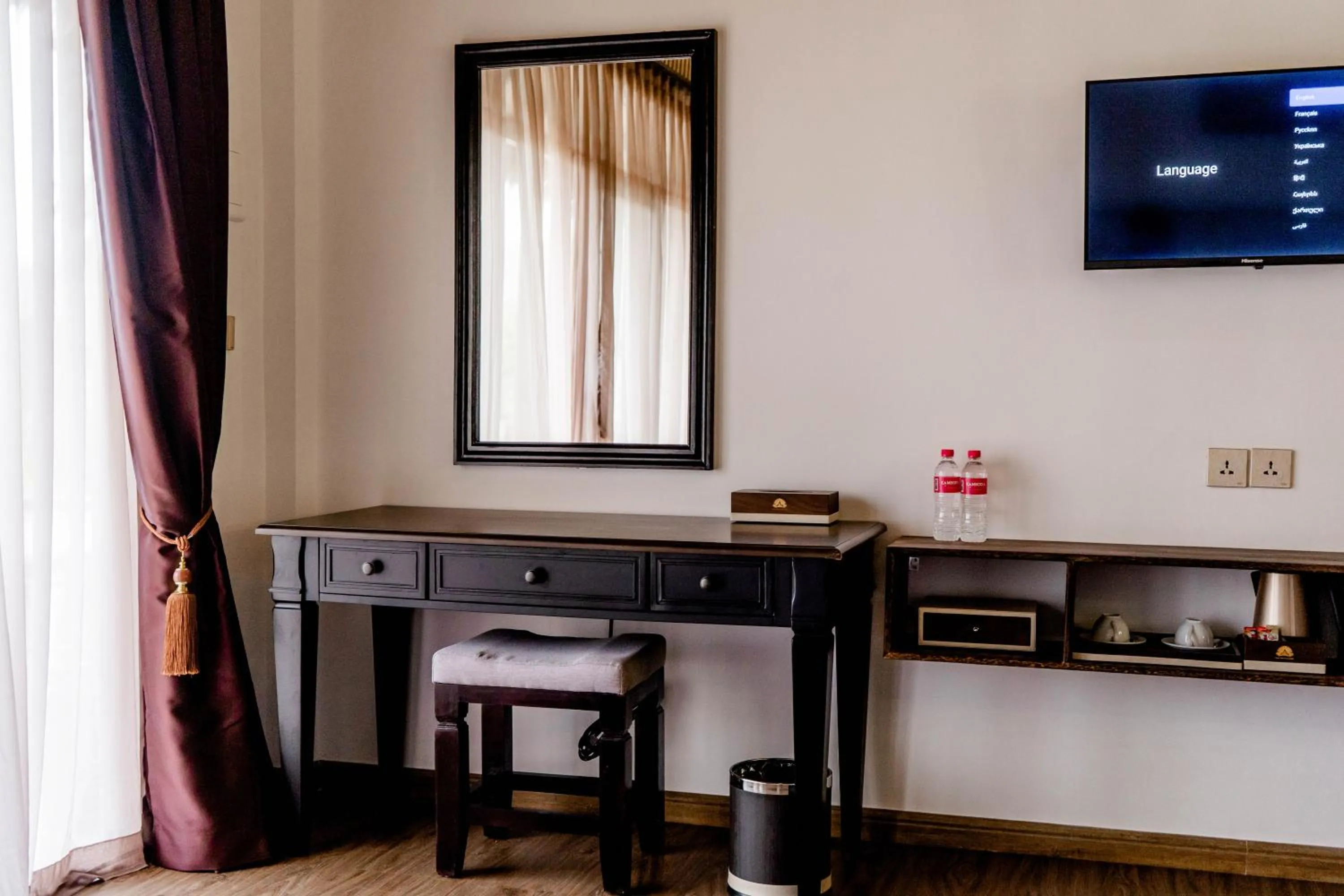 Communal lounge/ TV room in Good Time Relax Resort