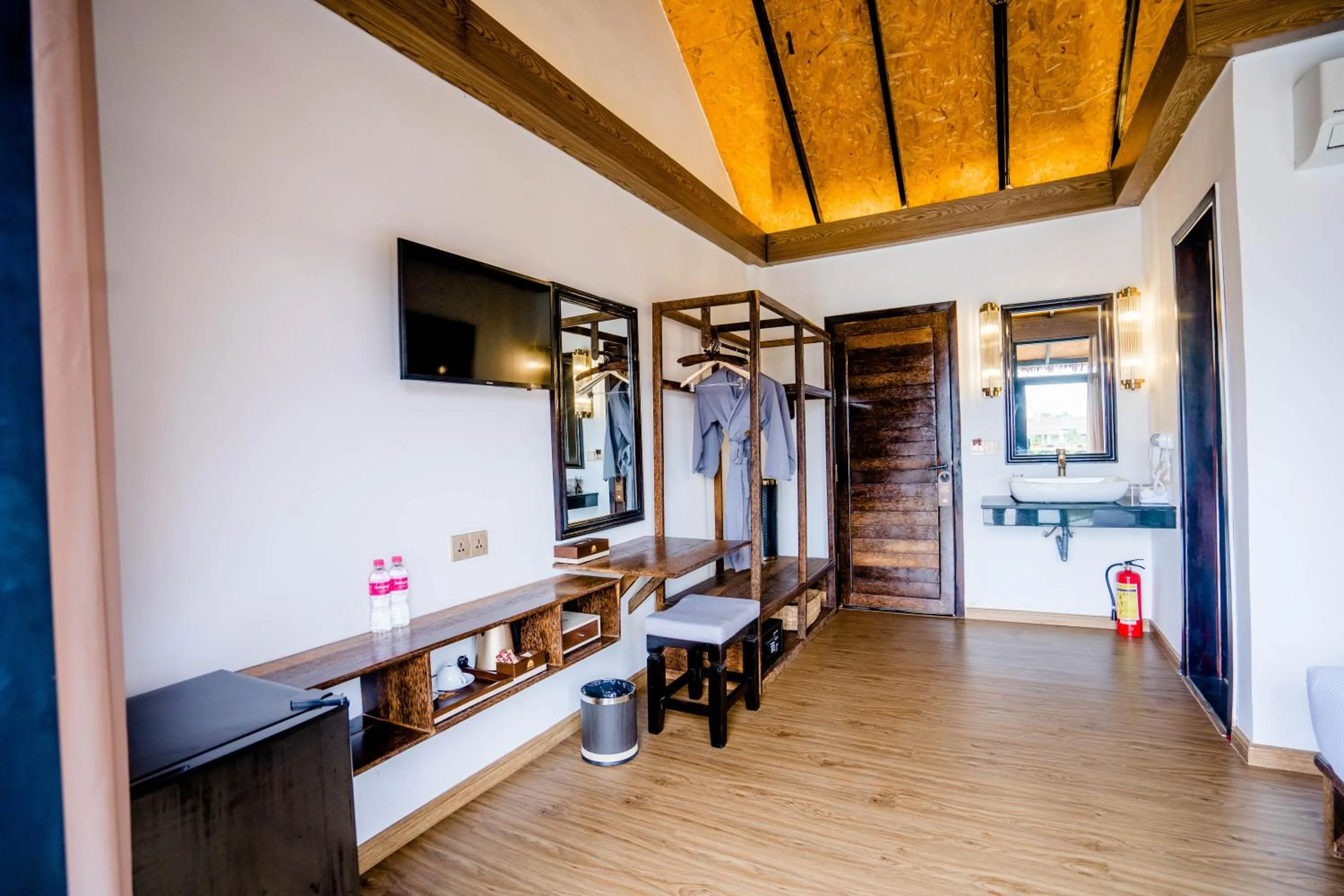 TV and multimedia in Good Time Relax Resort