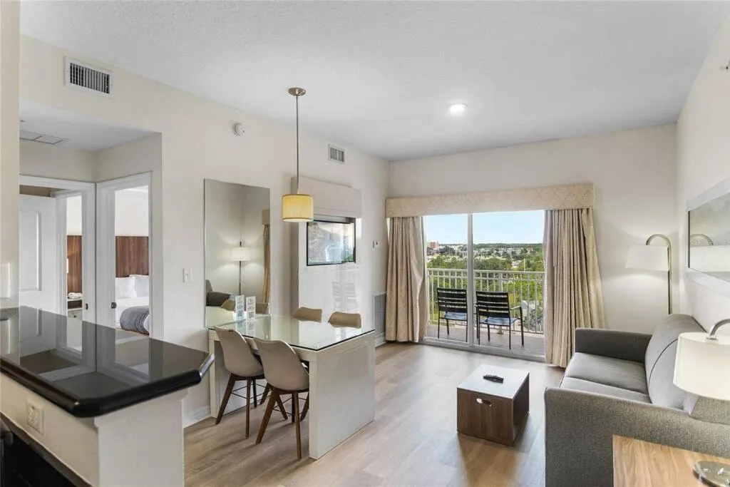 Premier Resort Condos Near Disney & Universal