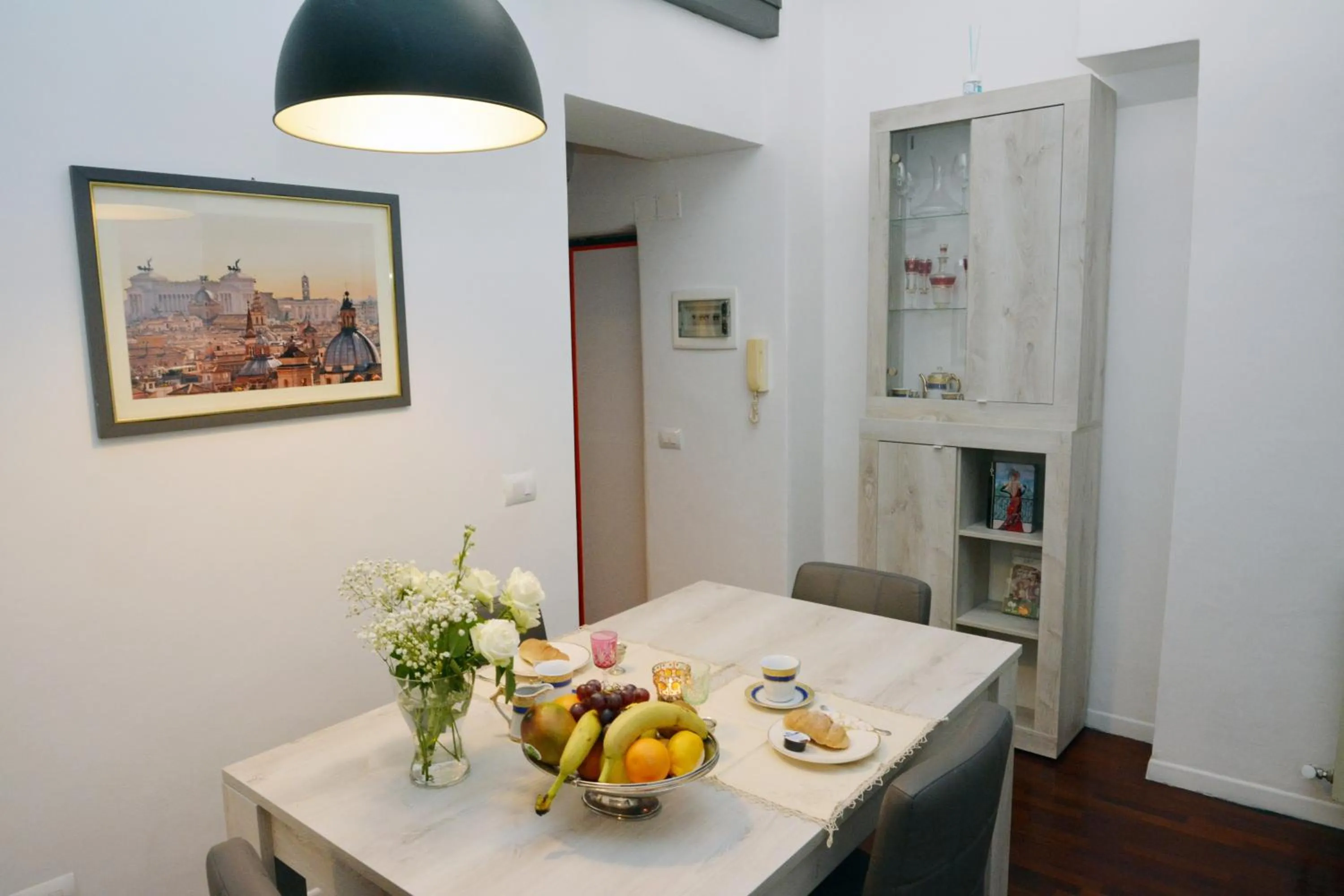 Chéri de Rome Vatican Apartment