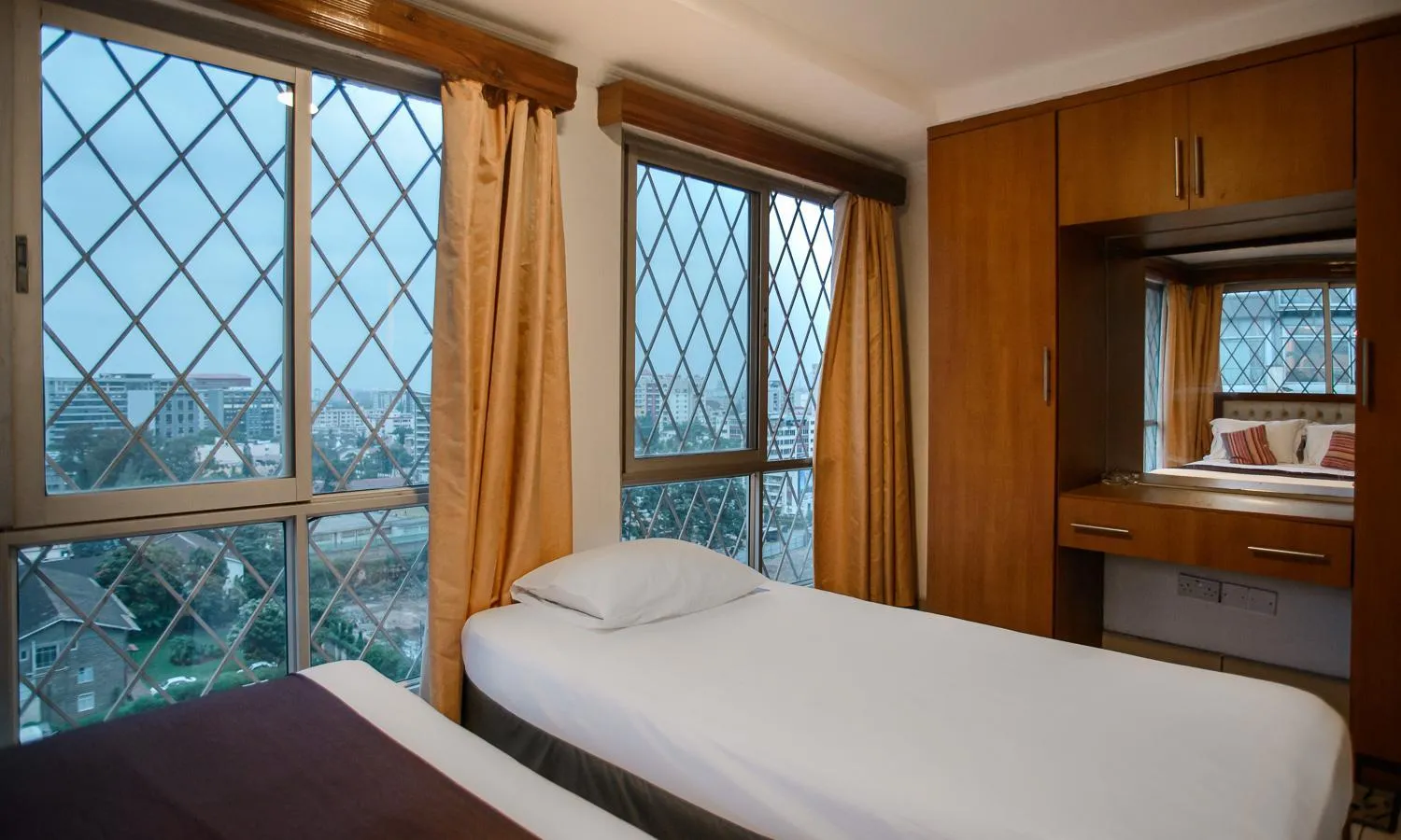 Bedroom, Bed in Diamond Plaza Apartments