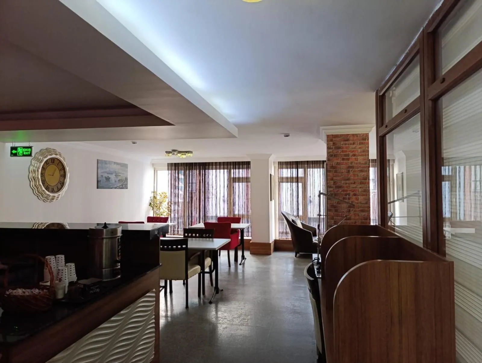 Restaurant/places to eat in Şirin Hotel