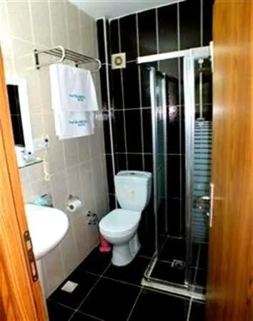 Bathroom in Şirin Hotel