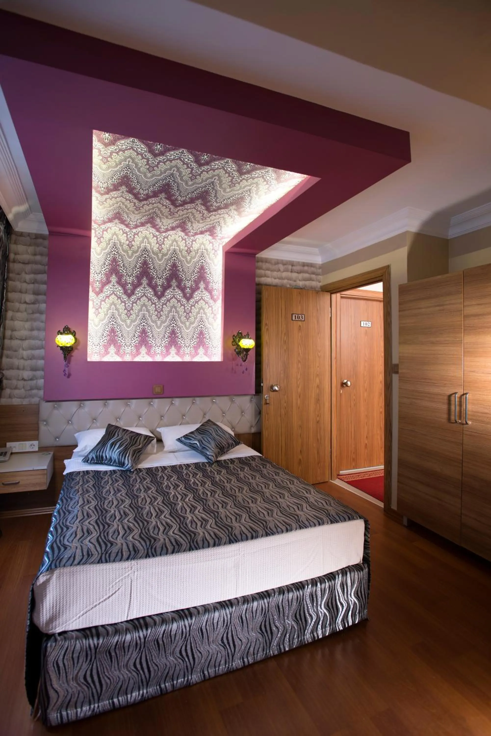 Photo of the whole room, Bed in Şirin Hotel