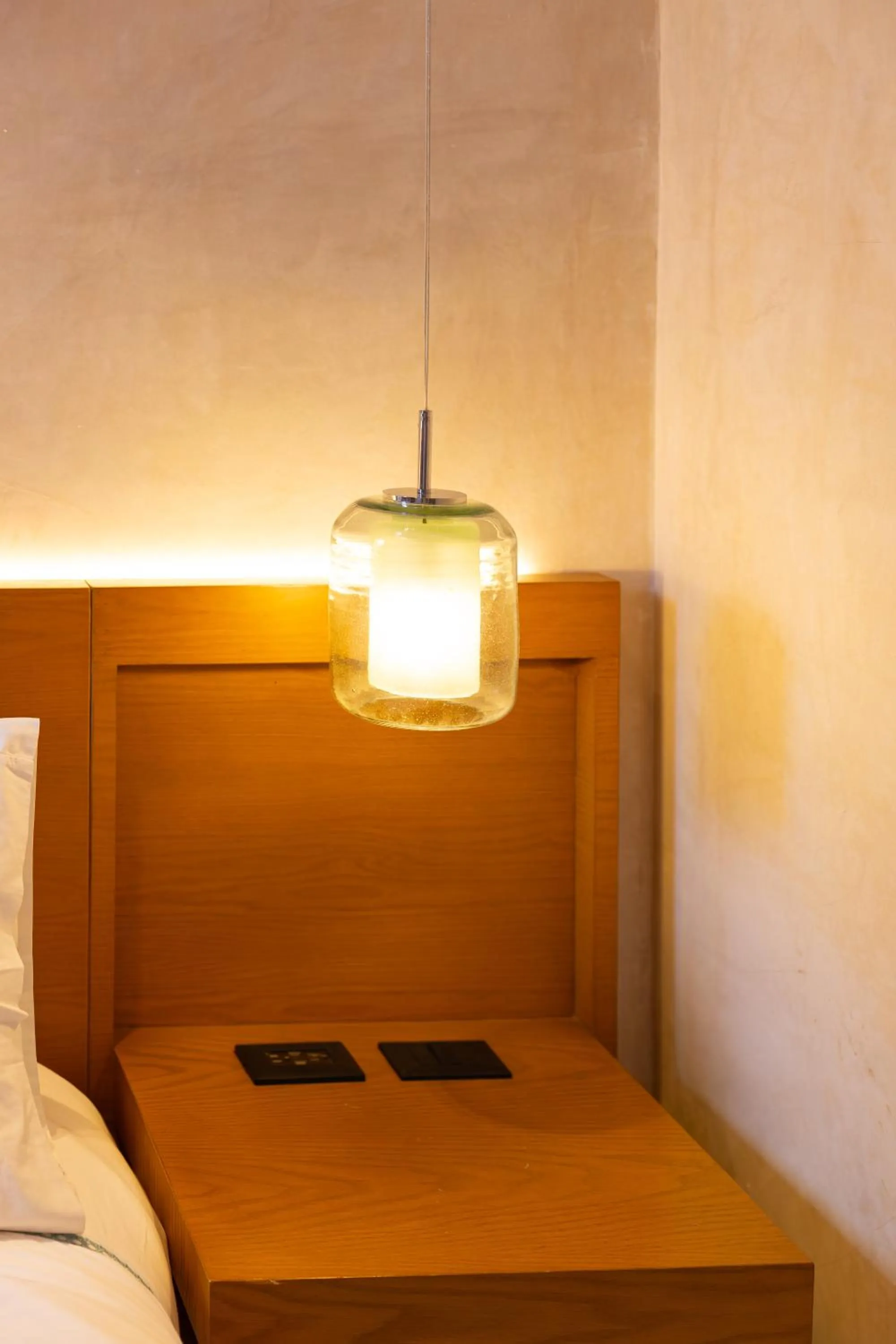 Photo of the whole room, Bed in DECU DOWNTOWN