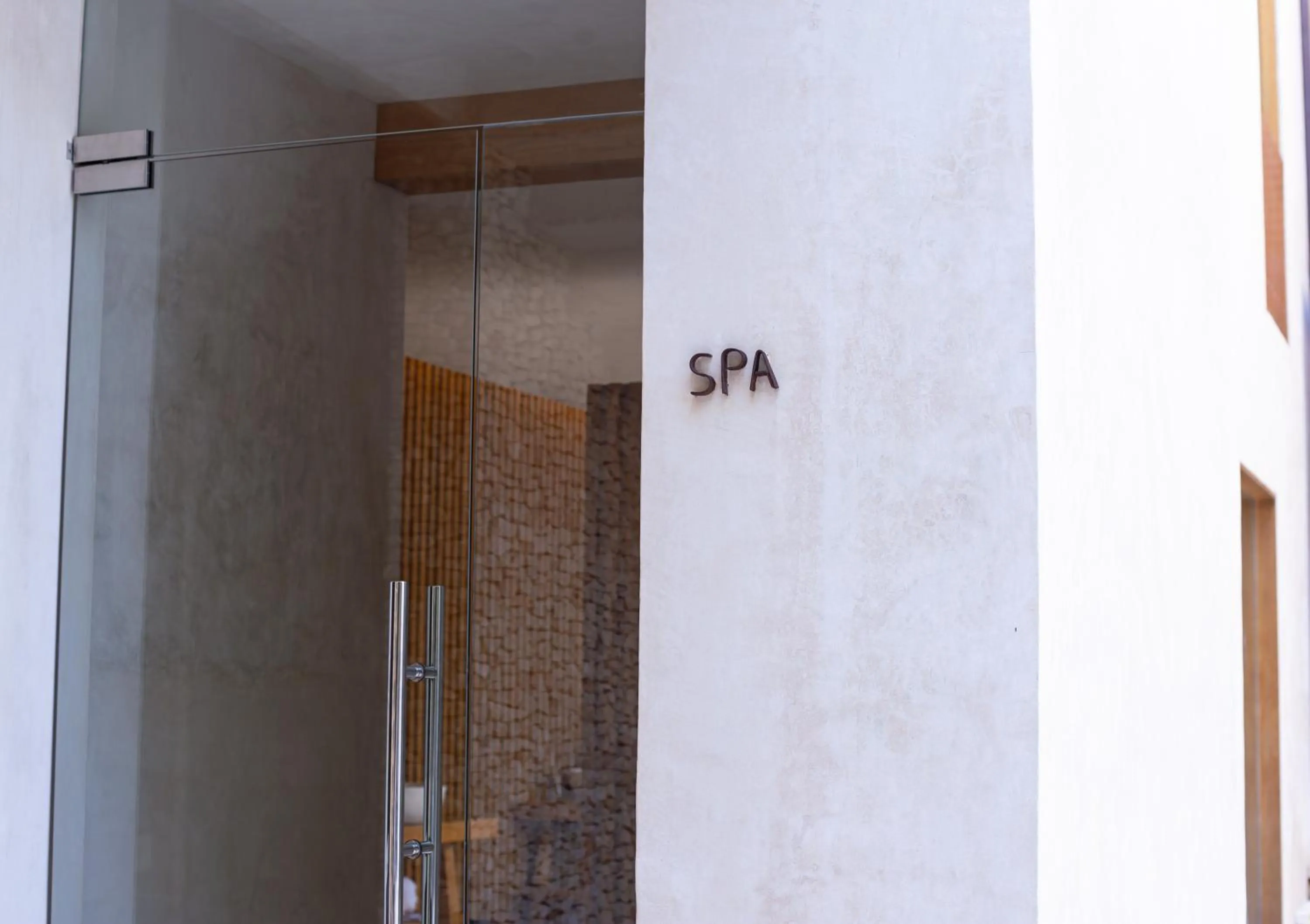 Spa and wellness centre/facilities in DECU DOWNTOWN
