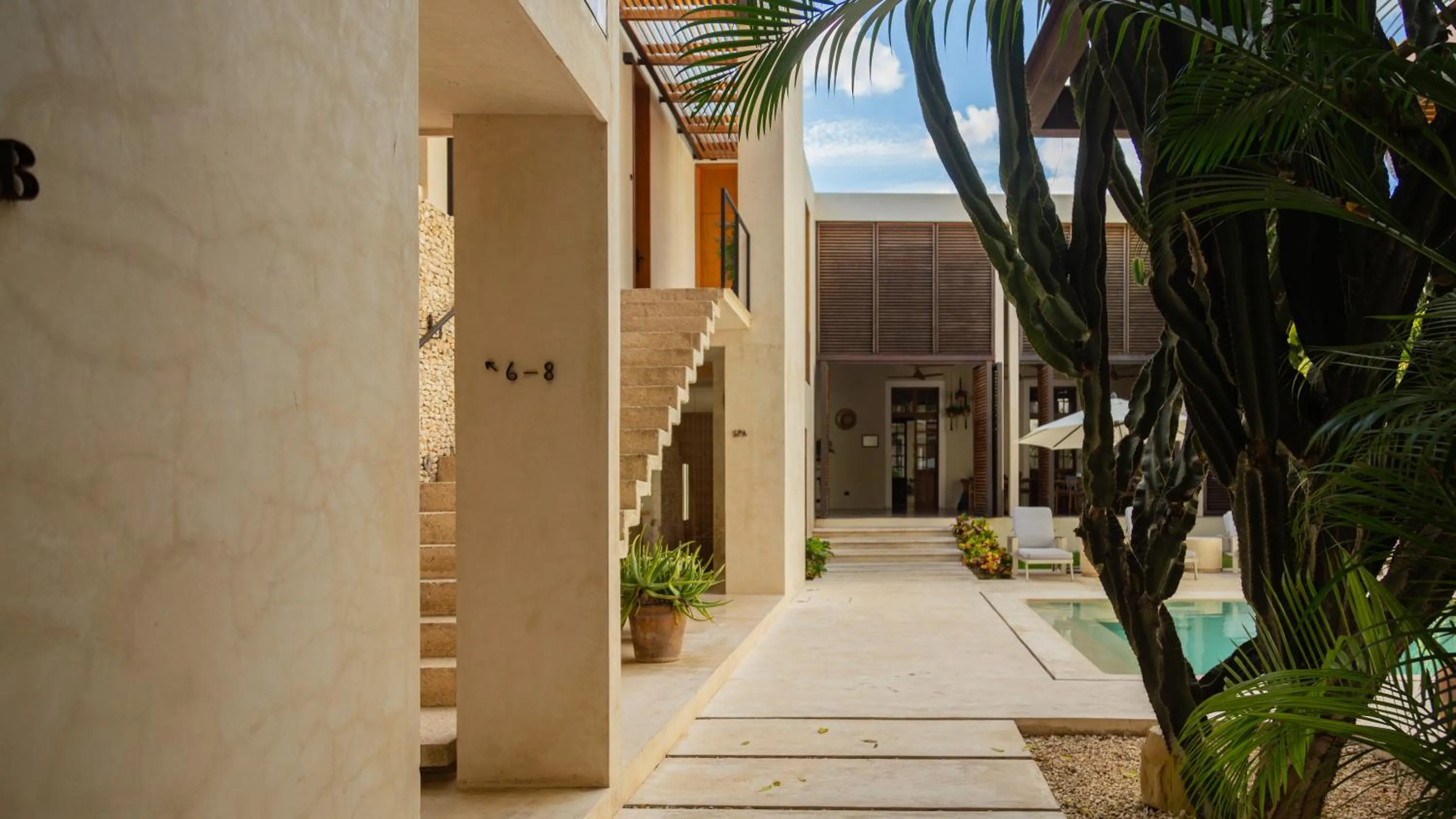 Property building in DECU DOWNTOWN