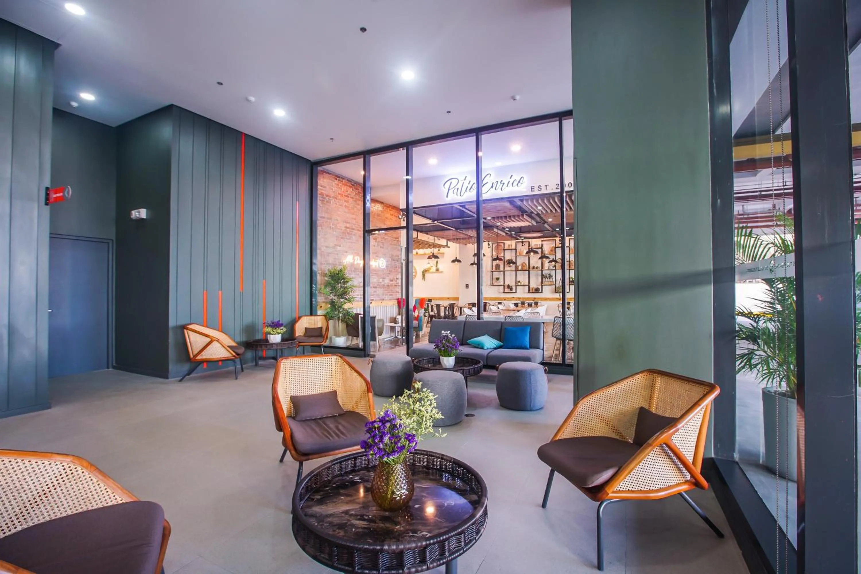 Lobby or reception in Go Hotels Plus Tuguegarao