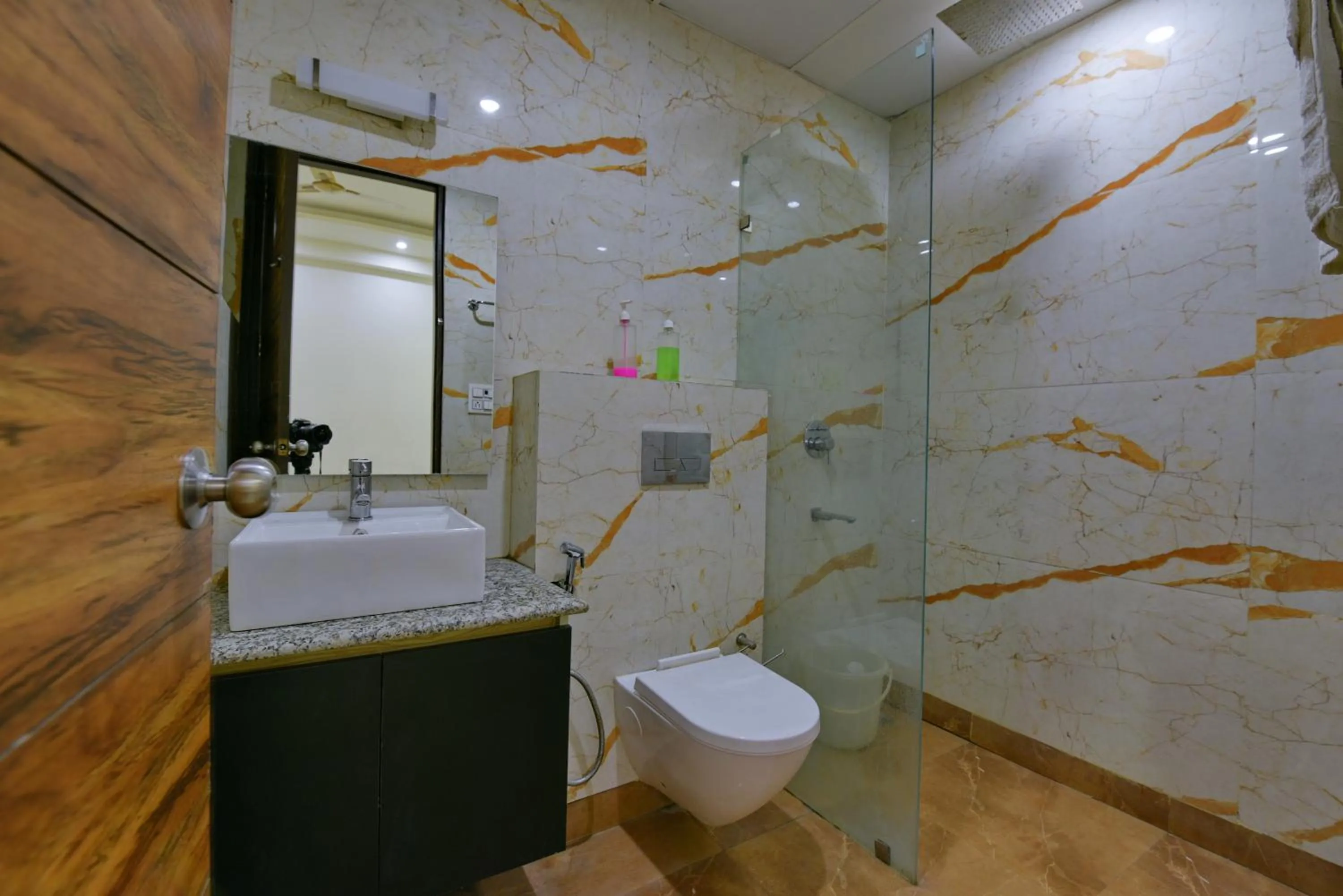 Bathroom in Hotel Fortune Inn By F9 Hotels