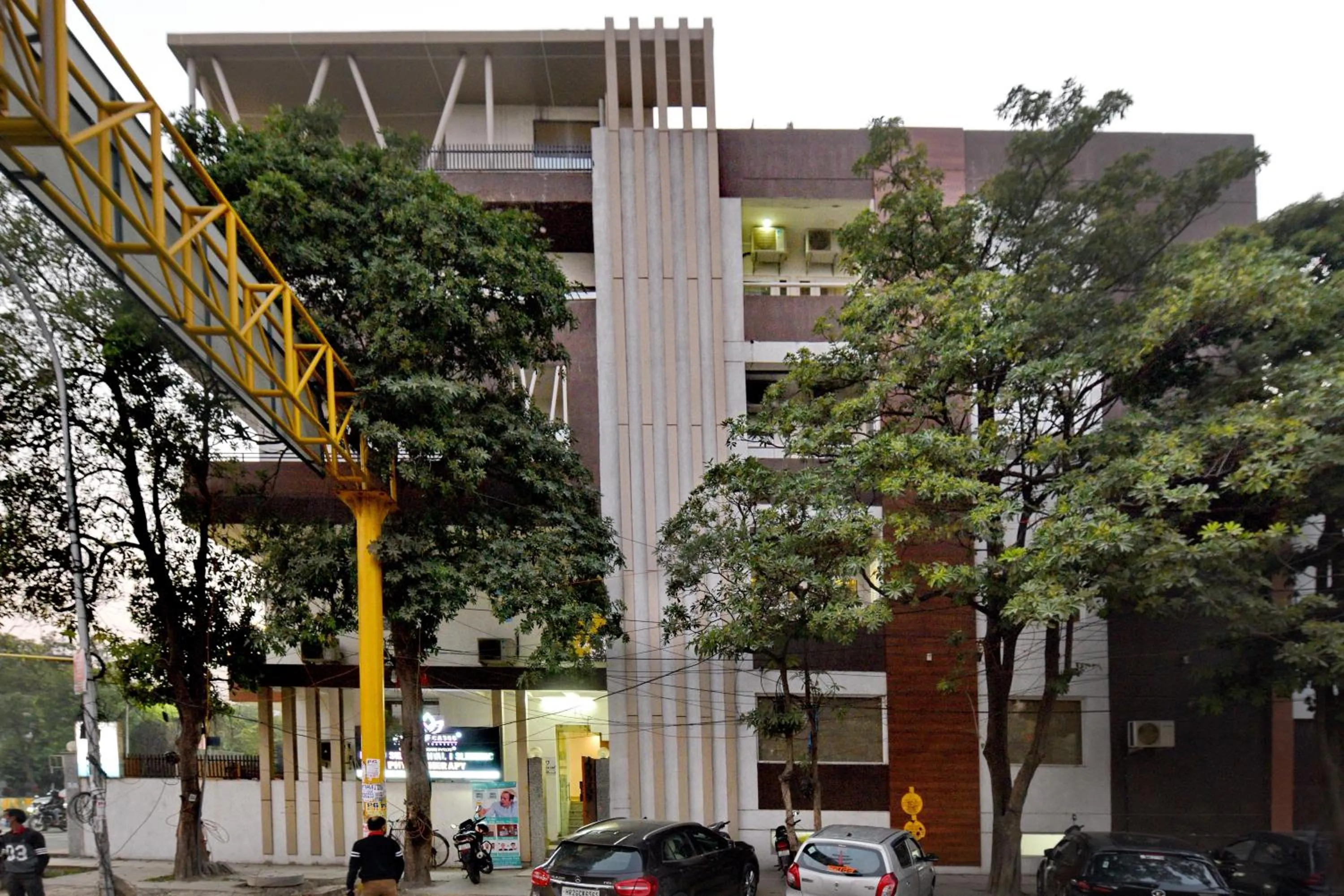 Property building in Hotel Fortune Inn By F9 Hotels