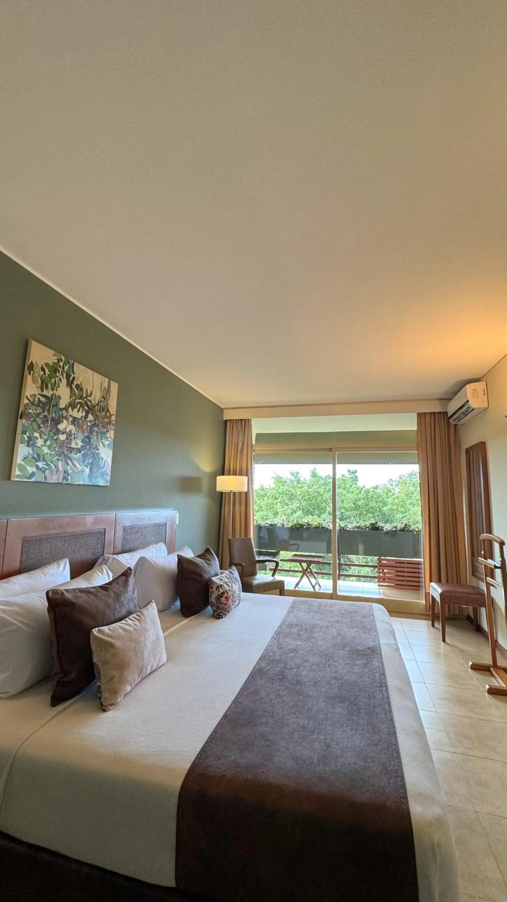 Bedroom, Bed in Hotel Raices Esturion