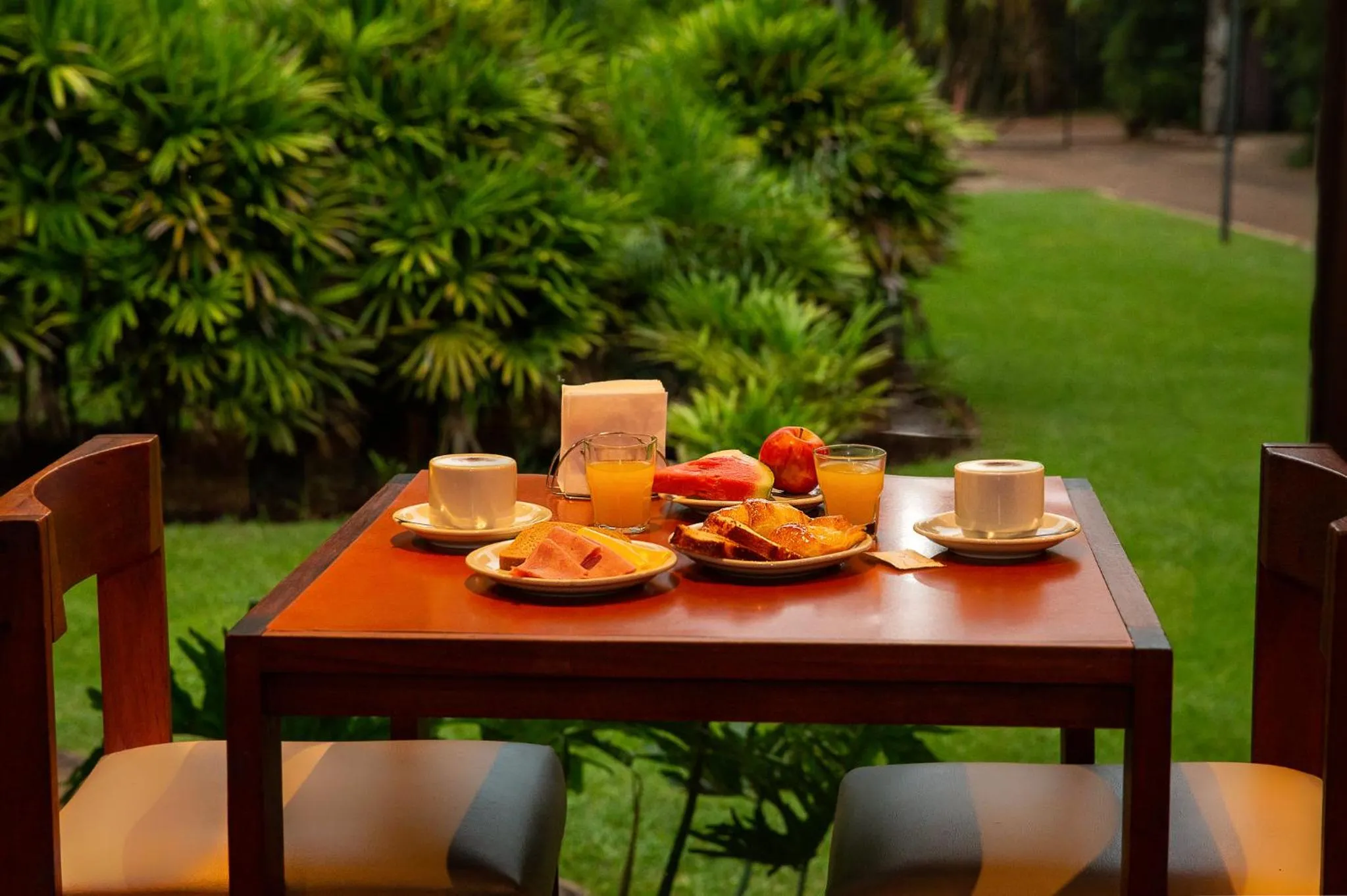 Buffet breakfast in Hotel Raices Esturion