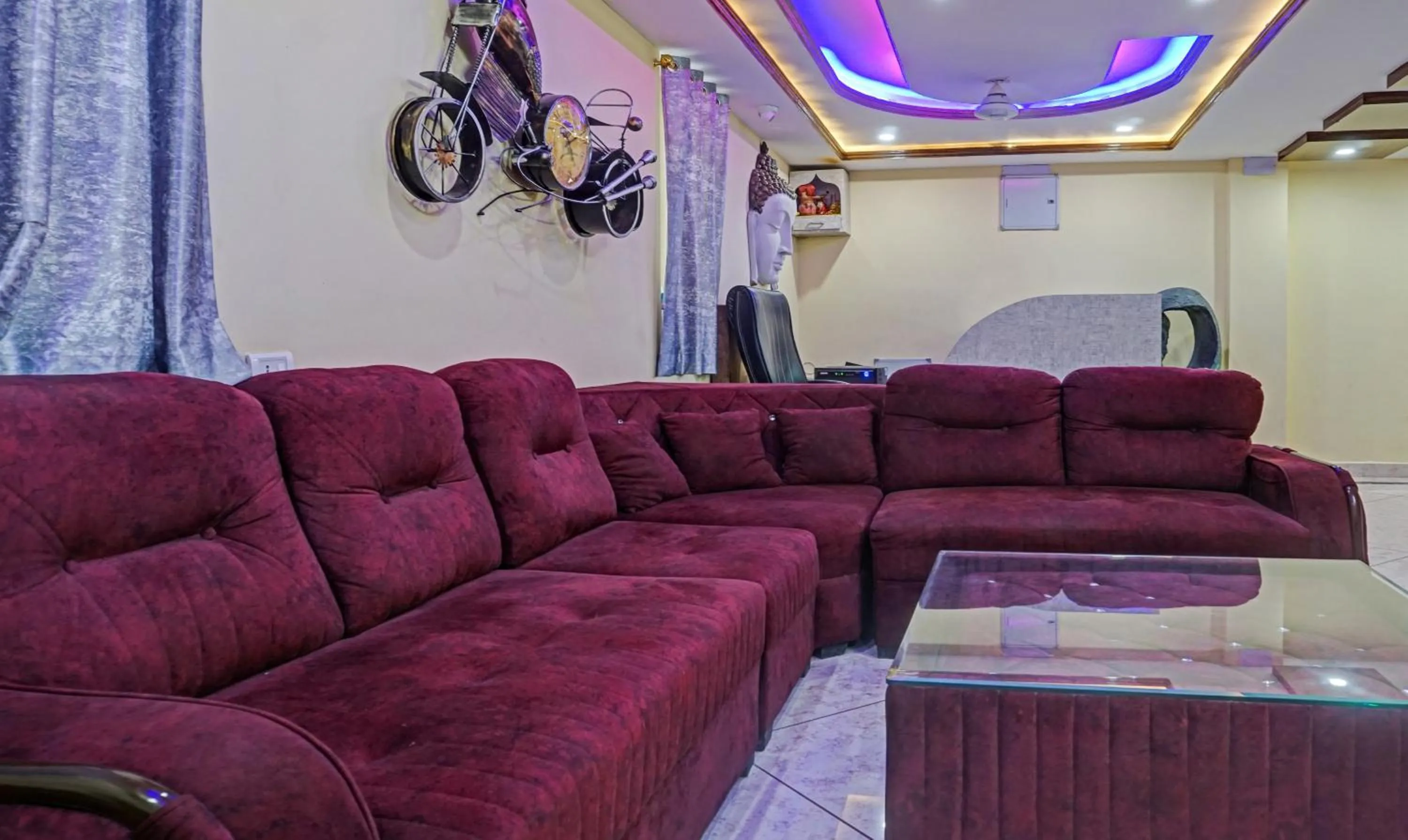 Living room in Hotel Prem Residency