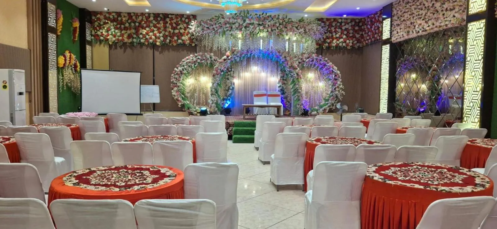 Banquet/Function facilities in Hotel Prem Residency