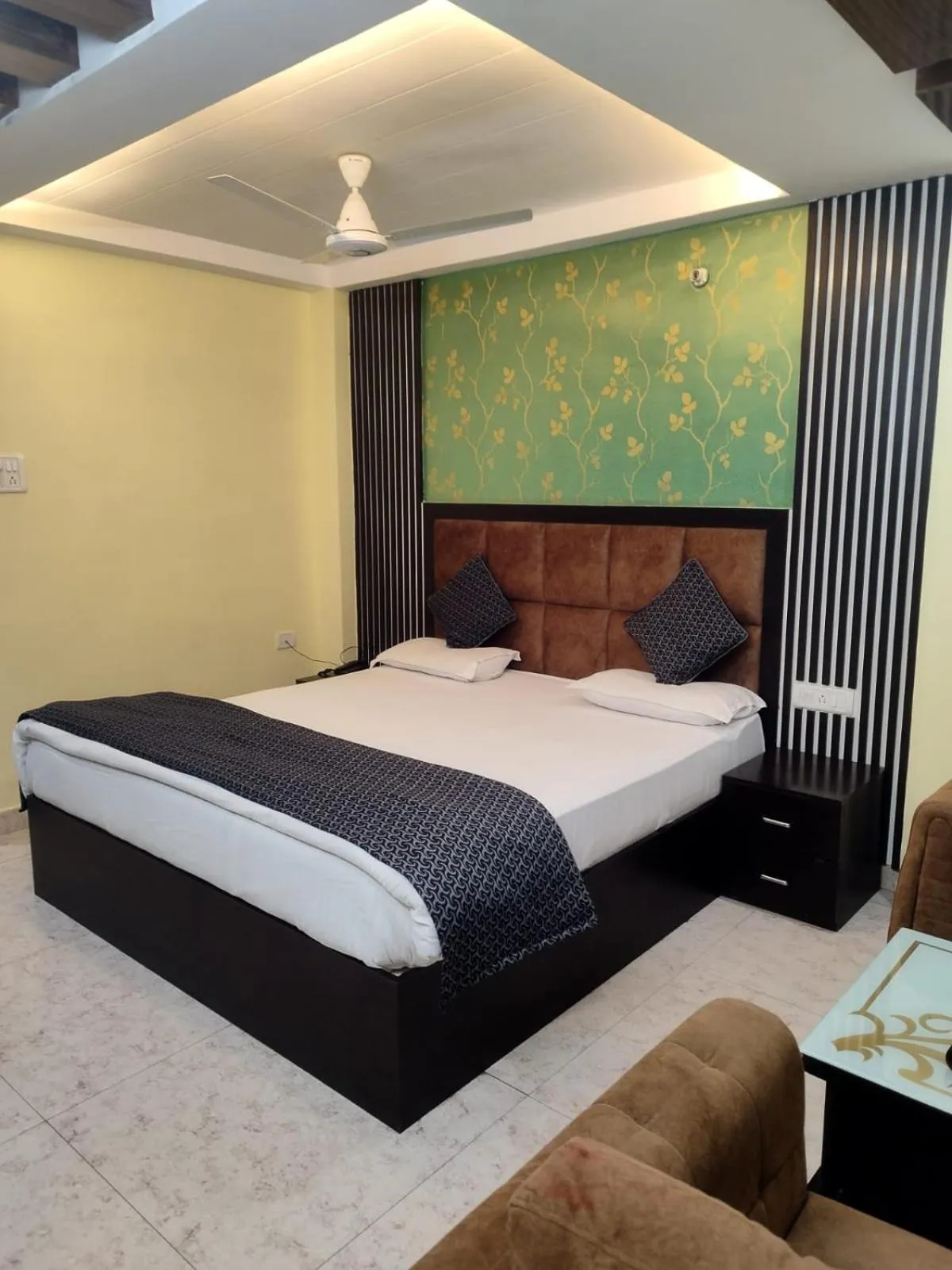 Bed in Hotel Prem Residency